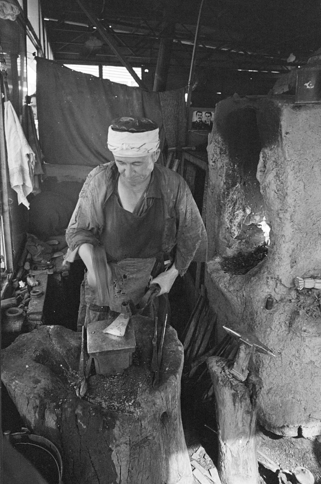 Üzbegisztán, 1971, Kereki Sándor, Szovjetunió, kovácsműhely, Fortepan #204716