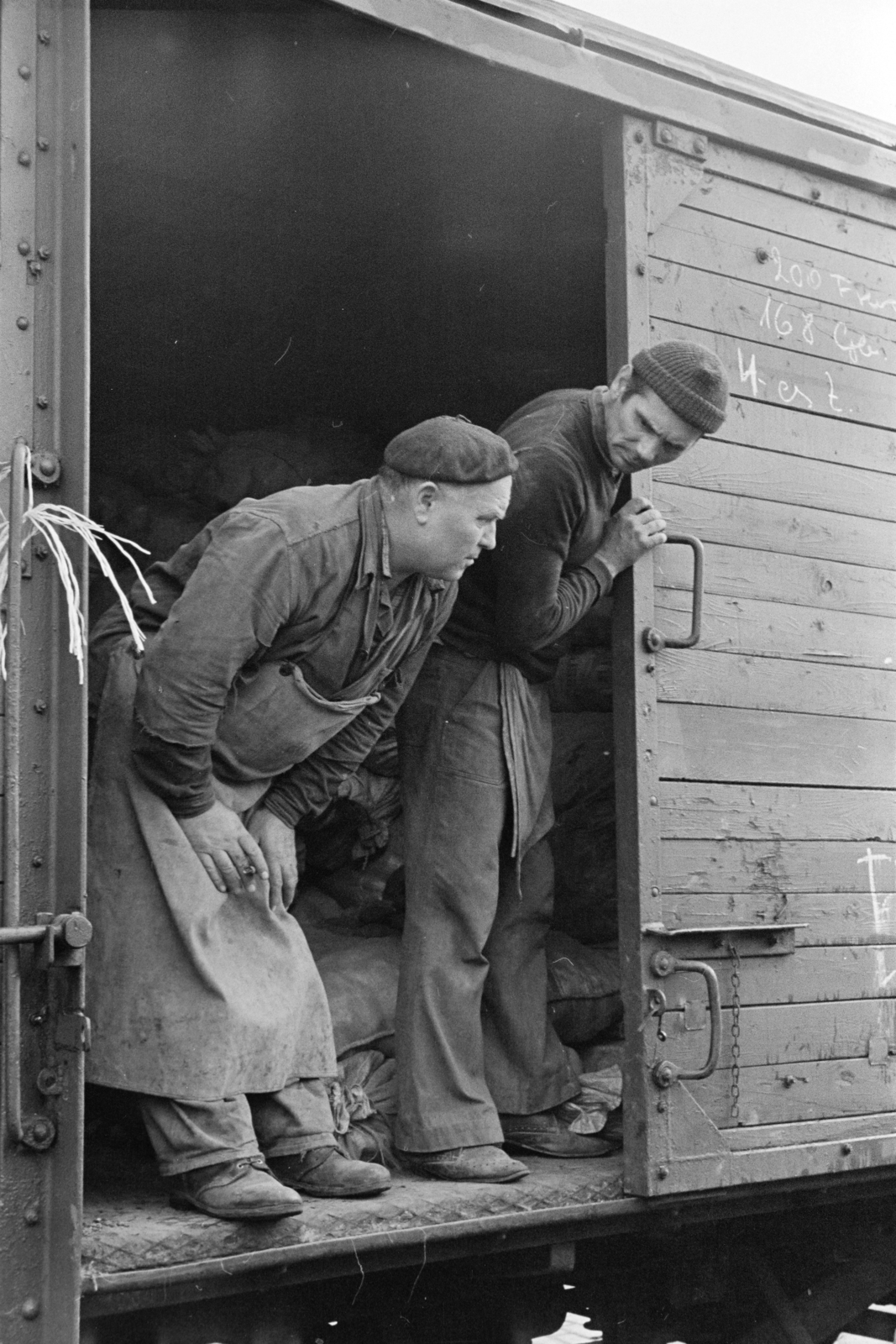 1973, Kereki Sándor, coach, worker, Fortepan #205203