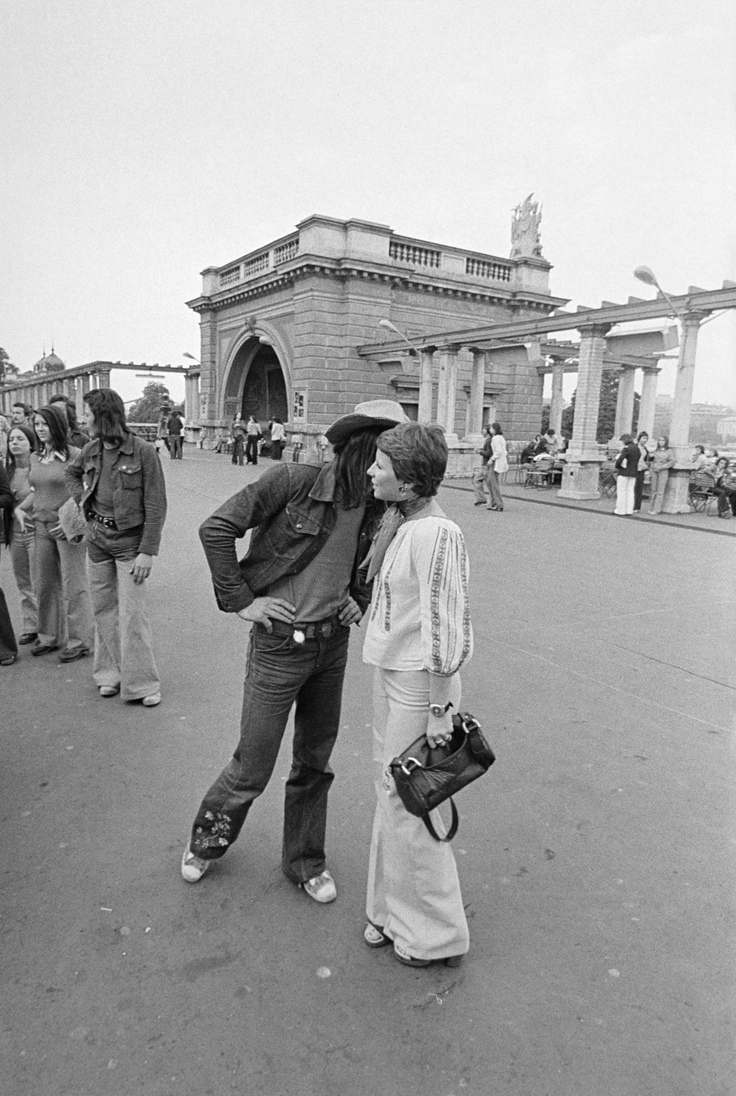 Hungary, Budapest I., Várkert Bazár, Budai Ifjúsági Park., 1975, Kereki Sándor, Budapest, youth, Fortepan #205492