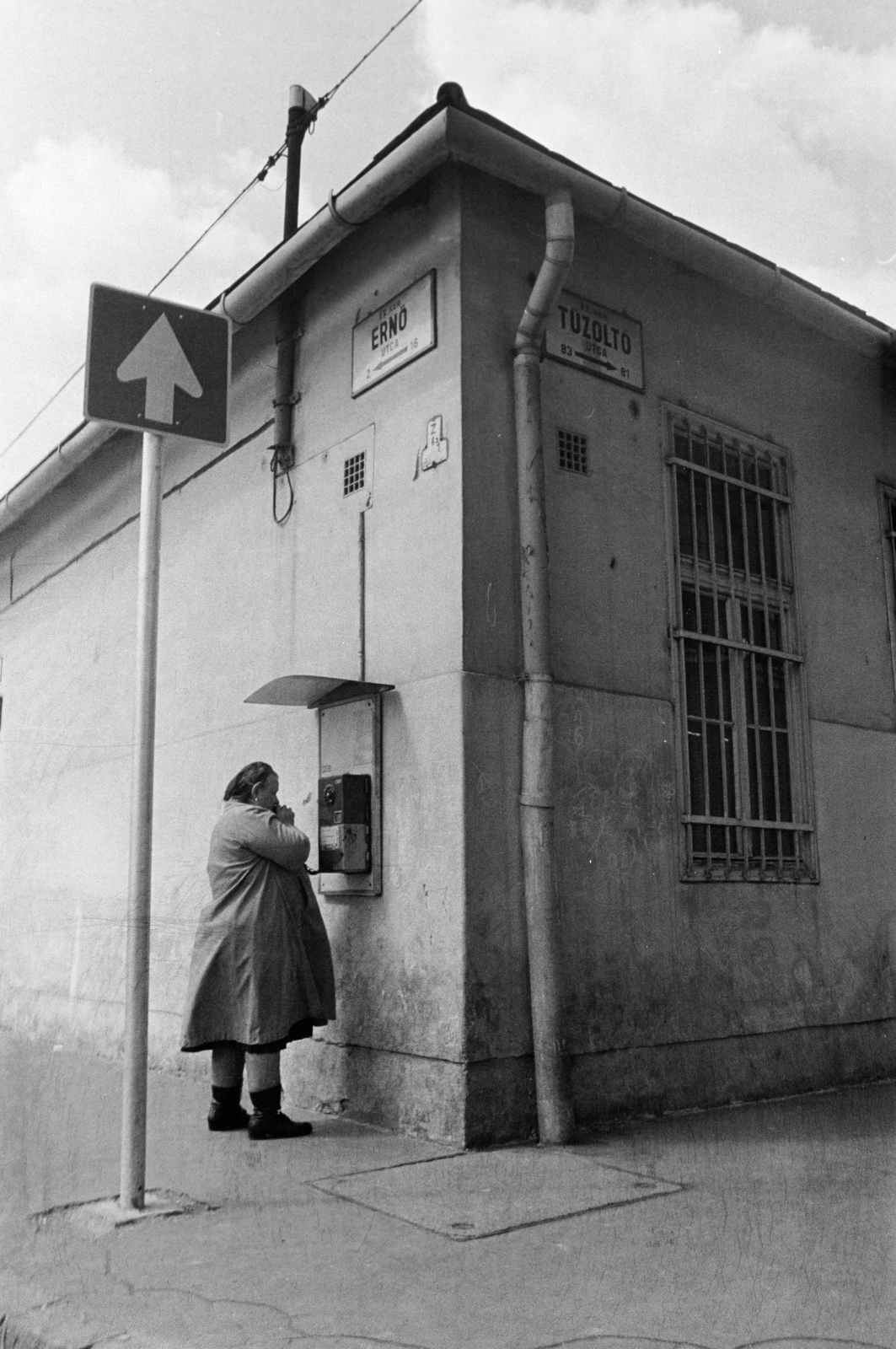 Hungary, Budapest IX., Ernő utca - Tűzoltó utca sarok., 1977, Kereki Sándor, Budapest, Best of, telephone, Fortepan #205953