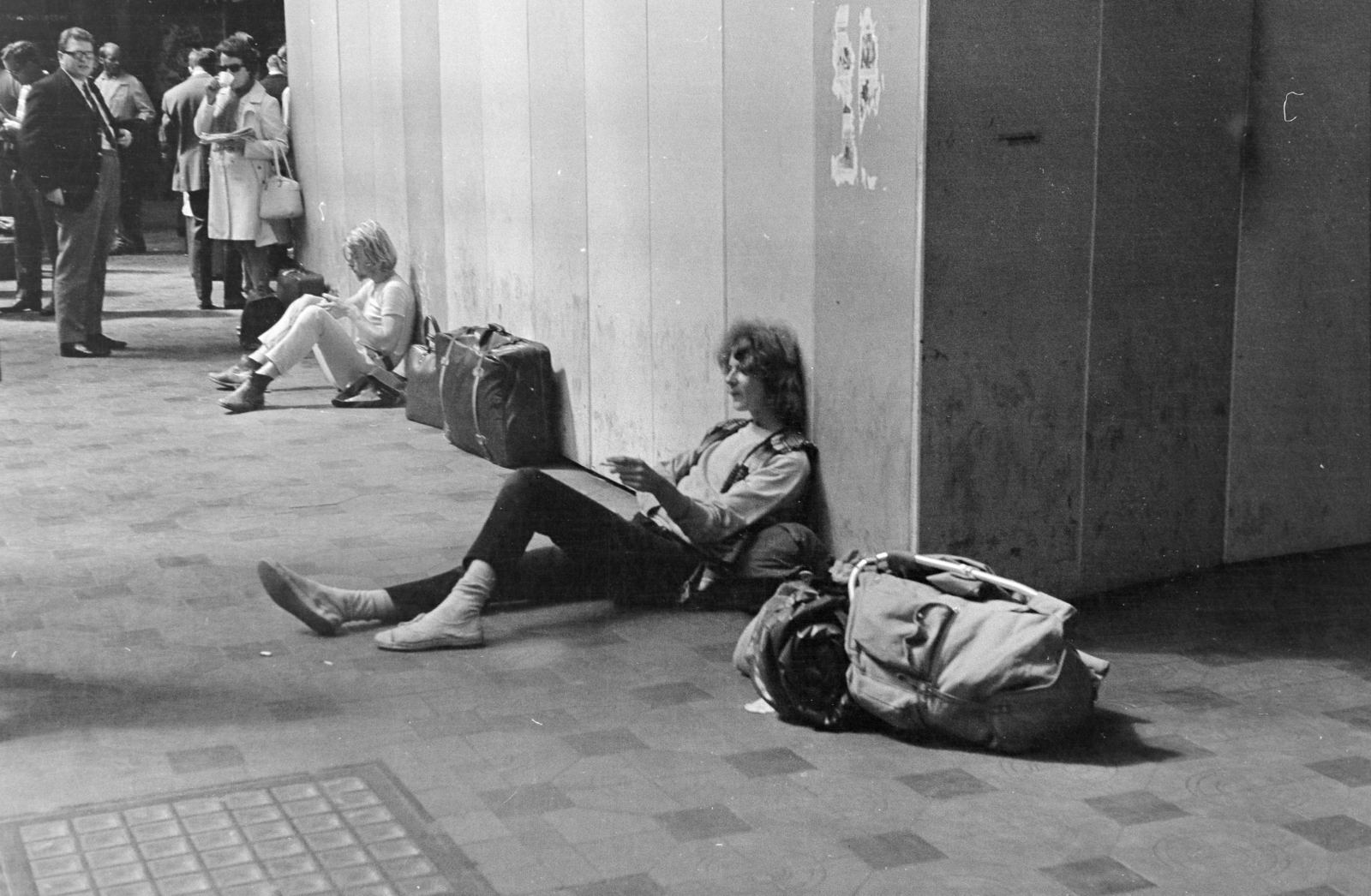 1970, Kopányi György, backpack, tourist, sitting on the ground, Fortepan #206280