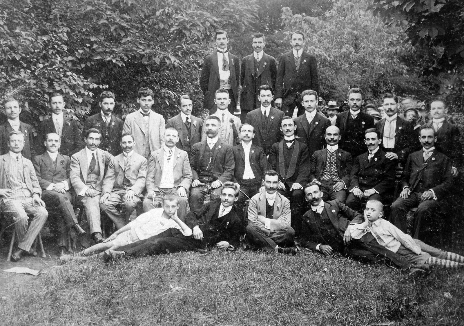 1917, Fortepan, tableau, men, kids, Fortepan #20633