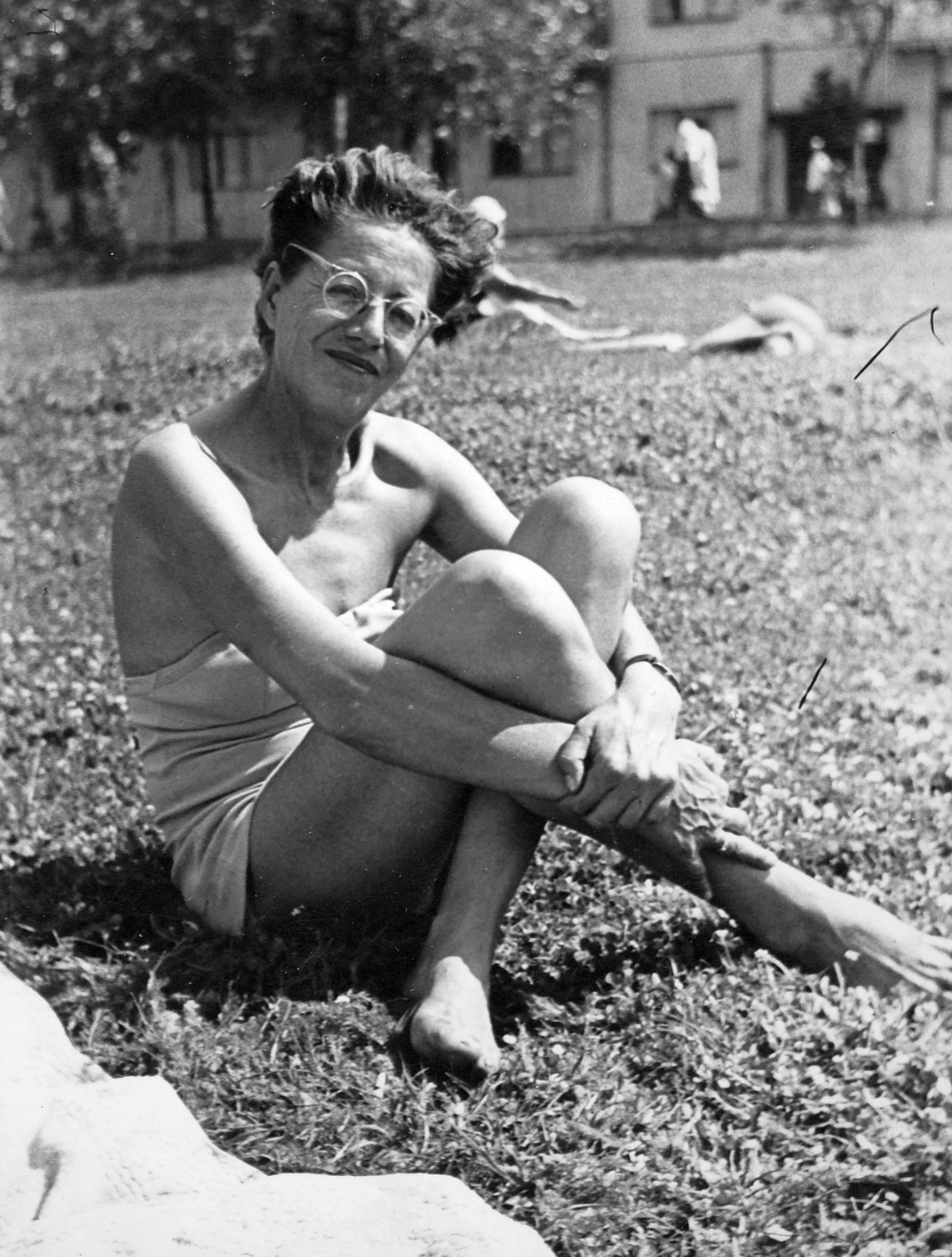 1954, Fortepan, portrait, bathing suit, glasses, cross-legged sitting, Fortepan #20651