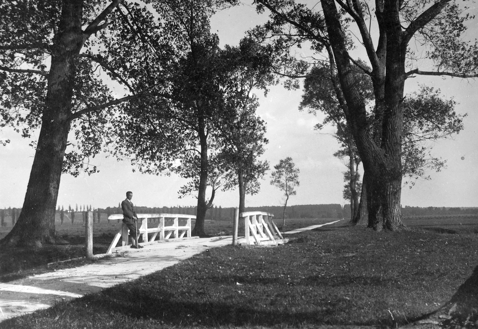1928, Fortepan, free time, bridge, excursion, landscape, man, breech, road, Fortepan #20699