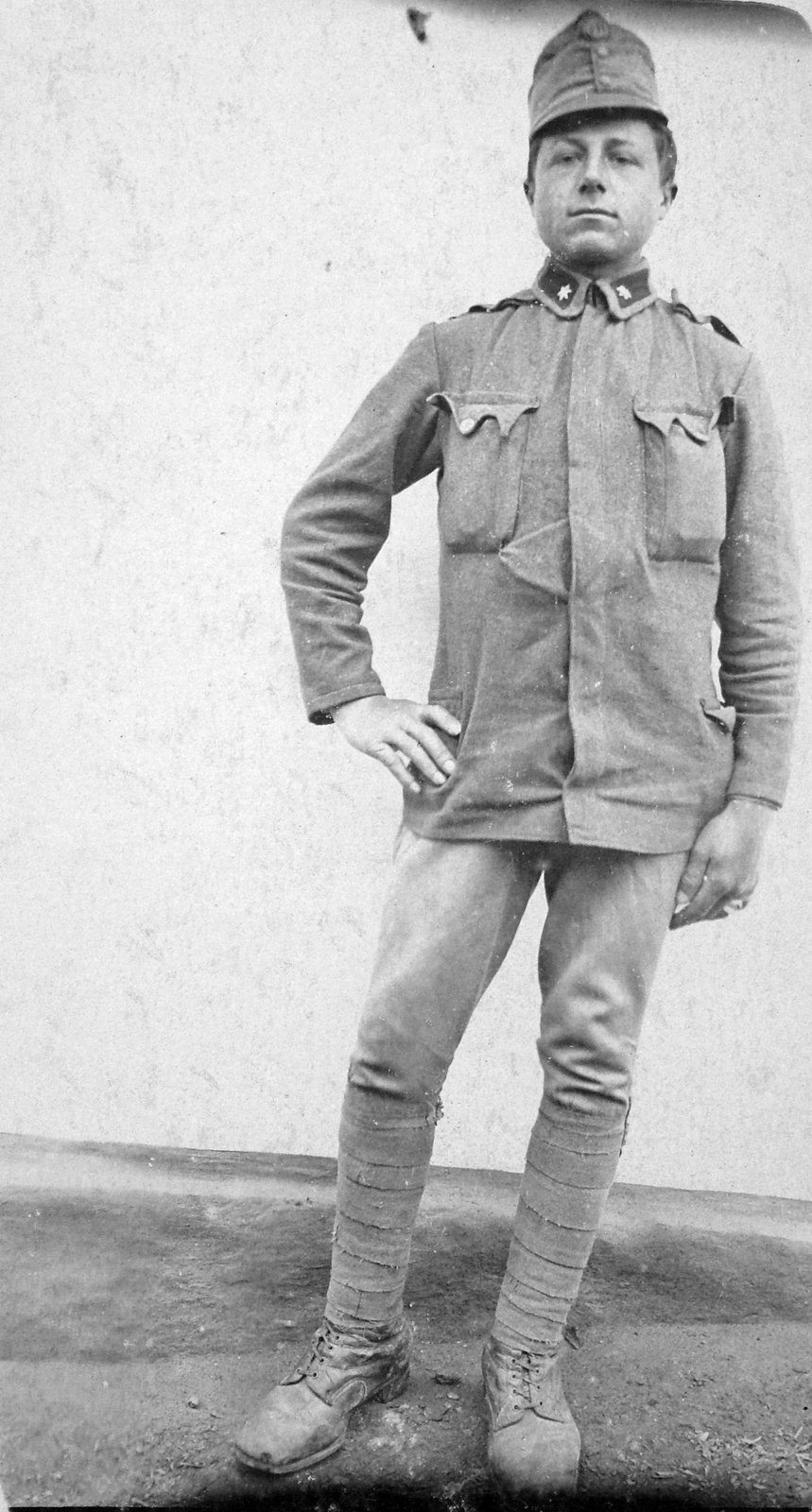 1924, Fortepan, portrait, uniform, man, posture, Fortepan #20701