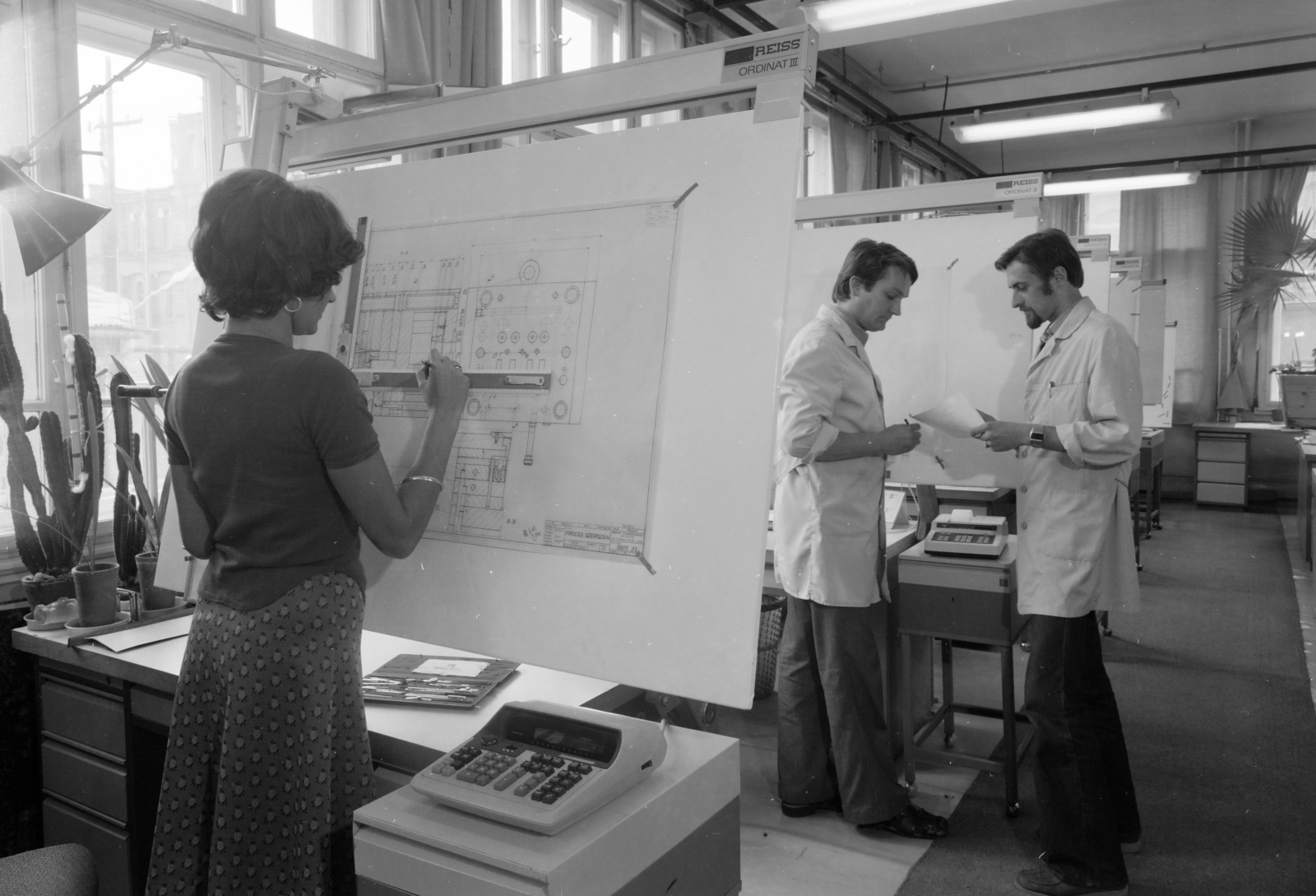 1977, FŐFOTÓ, engineer, drawing board, Fortepan #207173