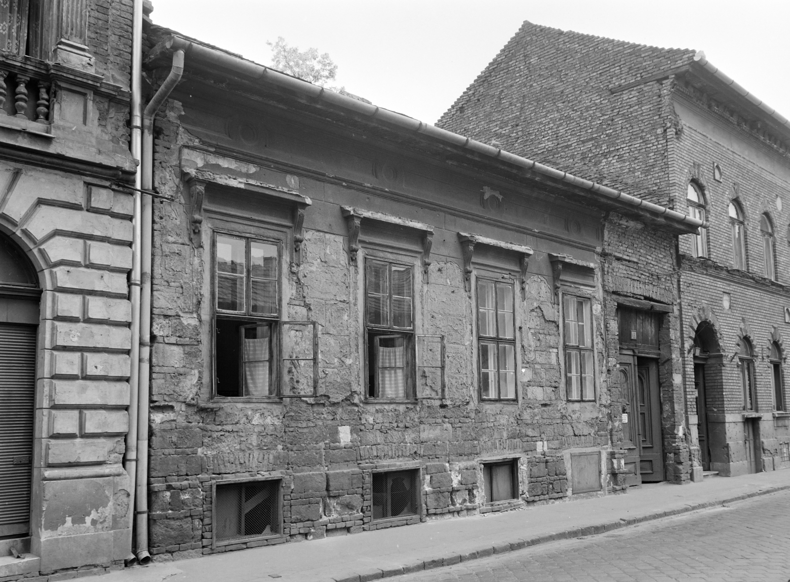 Hungary, Budapest VIII., Futó utca, szemben a 40-es számú ház., 1977, FŐFOTÓ, Budapest, Fortepan #207187