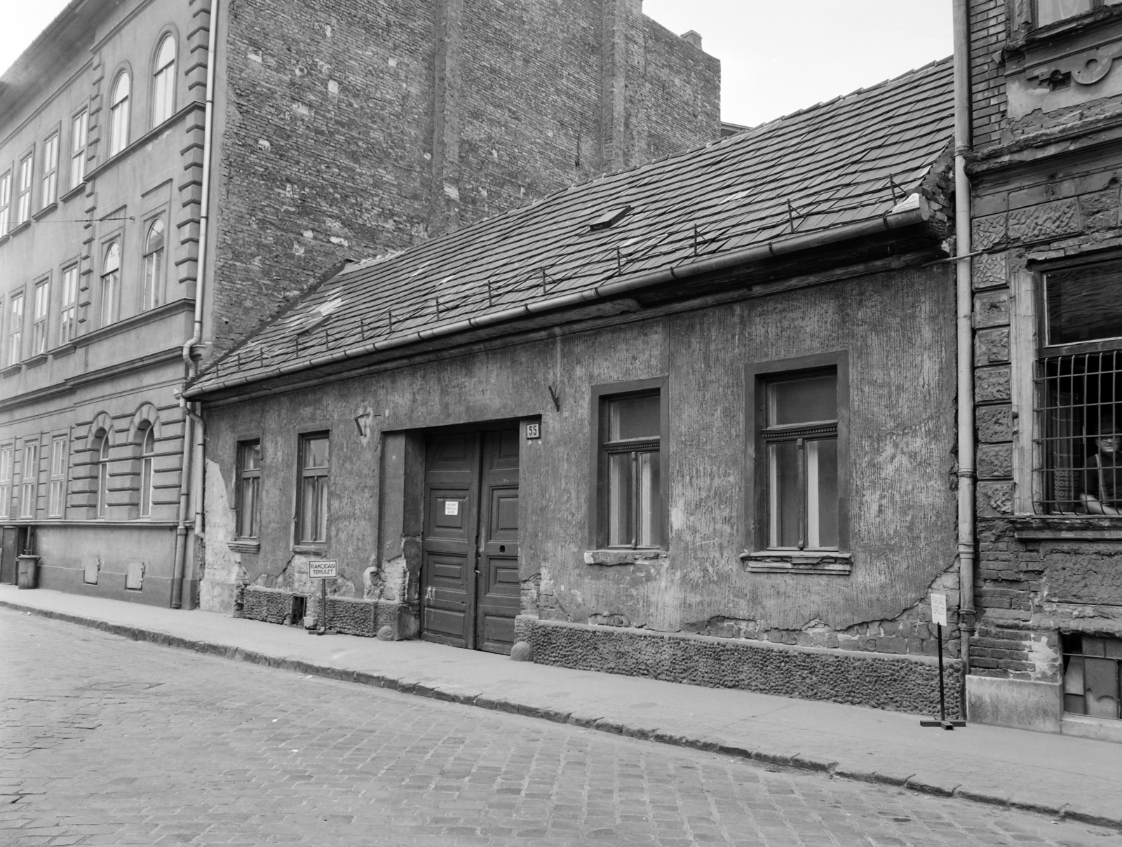 Hungary, Budapest VIII., Futó utca, középen az 55-ös számú ház., 1977, FŐFOTÓ, Budapest, Fortepan #207197
