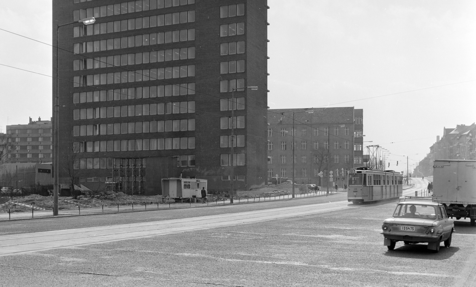 Hungary, Budapest XII., az Alkotás utca a Nagyenyed utca irányából a Márvány utca felé nézve., 1977, FŐFOTÓ, Budapest, tram, caravan, Fortepan #207245