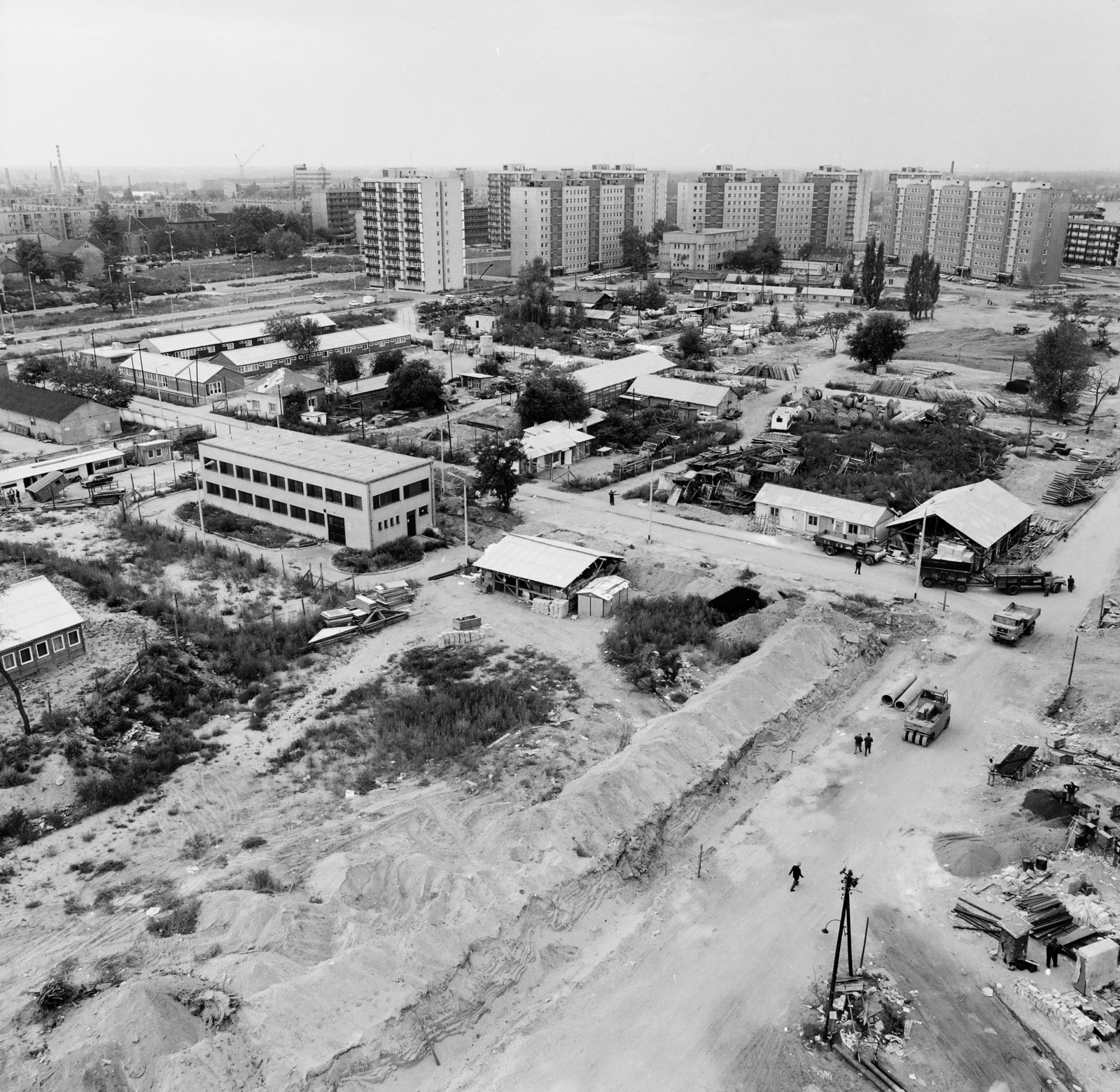 Hungary, Budapest XX., kilátás a János utca 51-53. számú házból a Topánka utca környékén álló panelházak felé., 1979, FŐFOTÓ, Budapest, Fortepan #207317