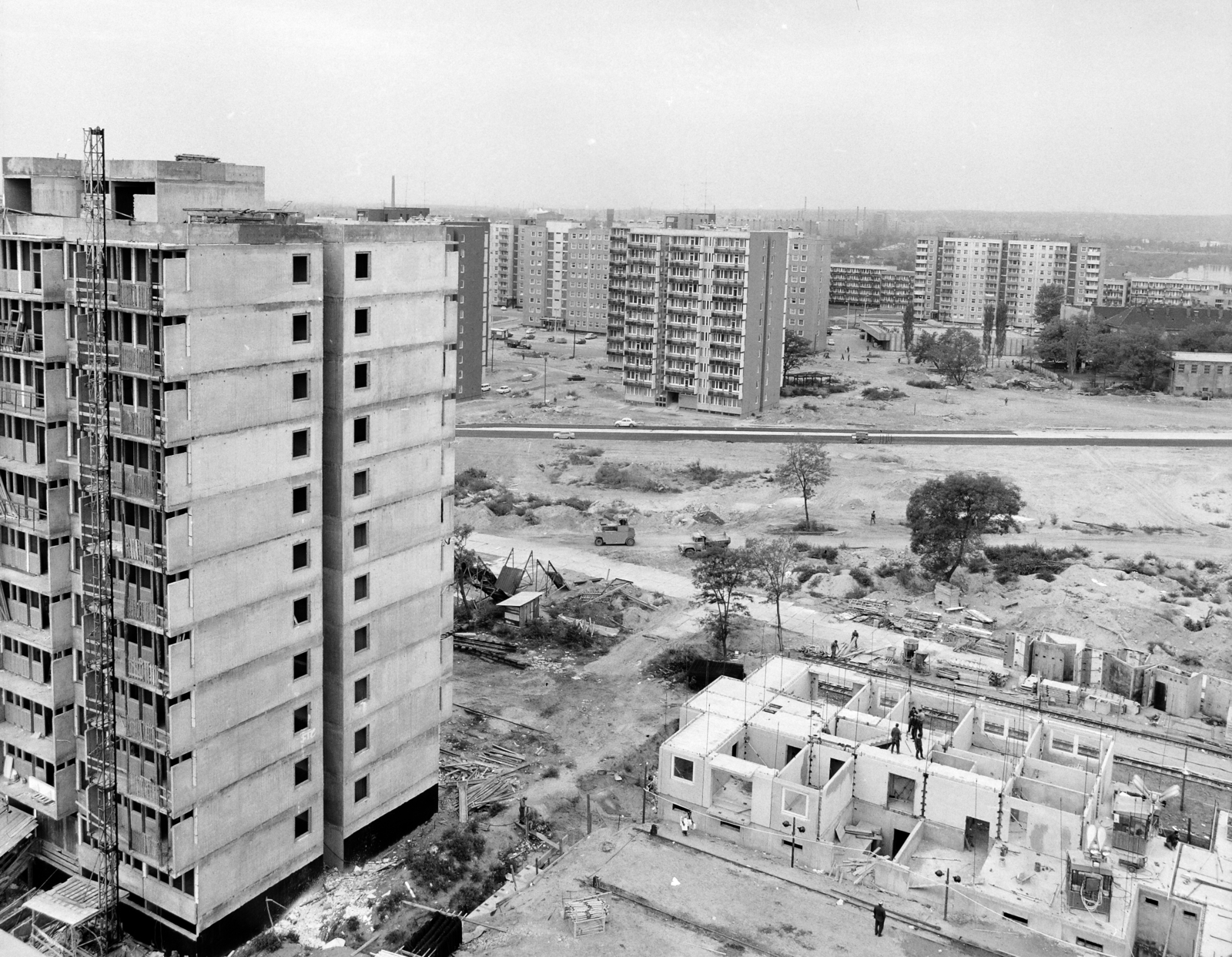 Hungary, Budapest XX., kilátás a János utca 51-53. számú házból, középen keresztben a Lajtha László utca., 1979, FŐFOTÓ, Budapest, Fortepan #207319