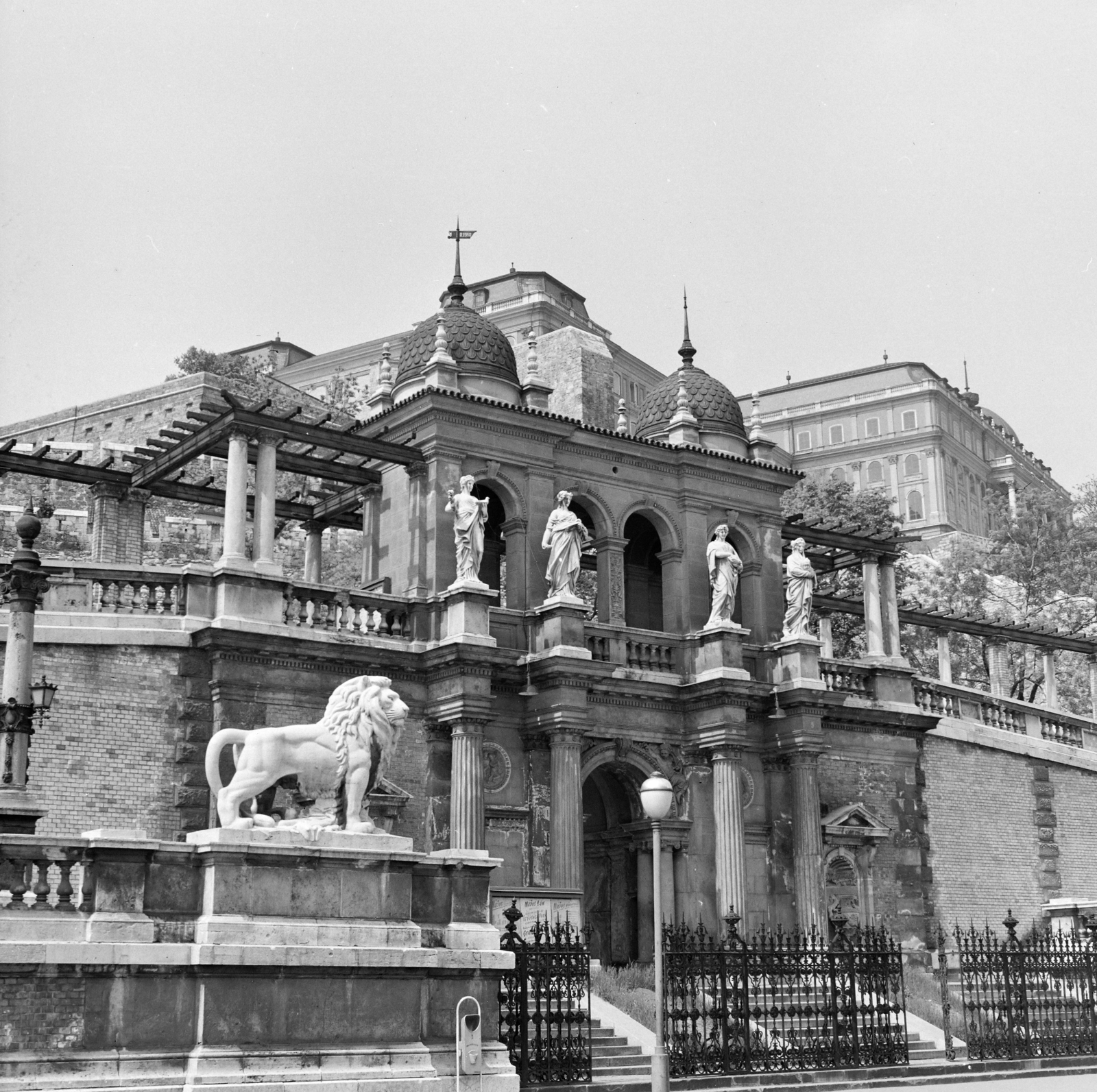 Hungary, Budapest I., Várkert Bazár, Budai Ifjúsági Park., 1969, FŐFOTÓ, Budapest, Fortepan #207490