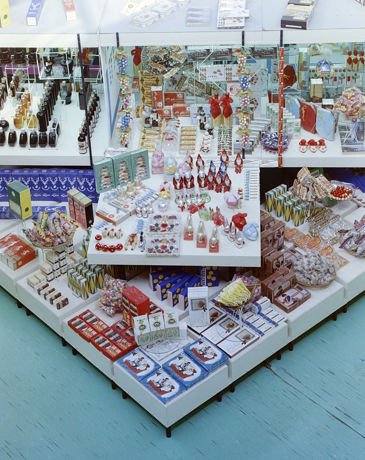 Hungary, Budapest X., Mezőgazdasági Kiállítás az Albertirsai úti vásár területén, Élelmiszeripari pavilon., 1967, FŐFOTÓ, colorful, Budapest, display, Fortepan #207597