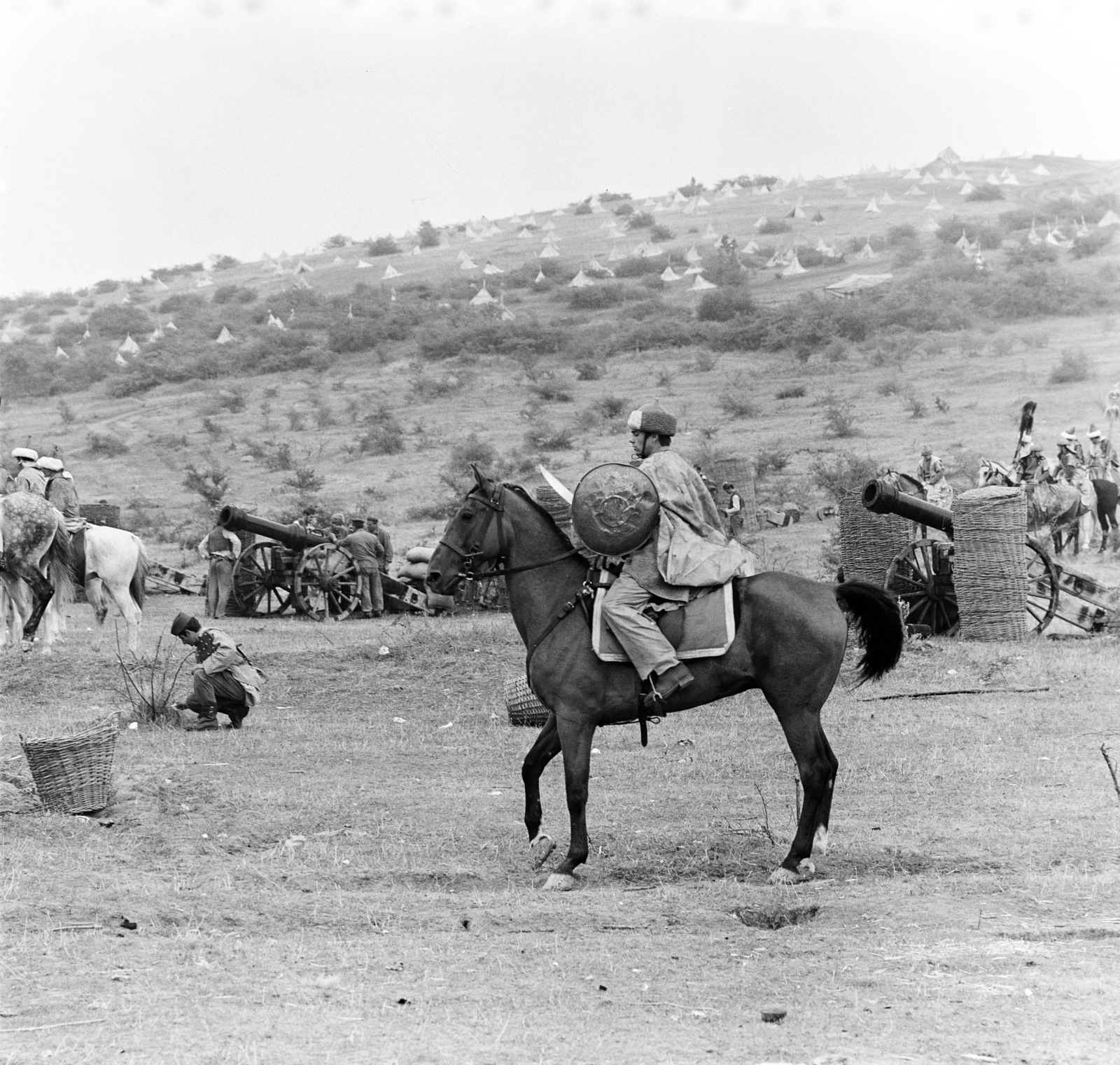 Hungary, Pilisborosjenő, a felvétel az Egri csillagok című film forgatásakor készült., 1968, FŐFOTÓ, filming, cannon, Fortepan #207688