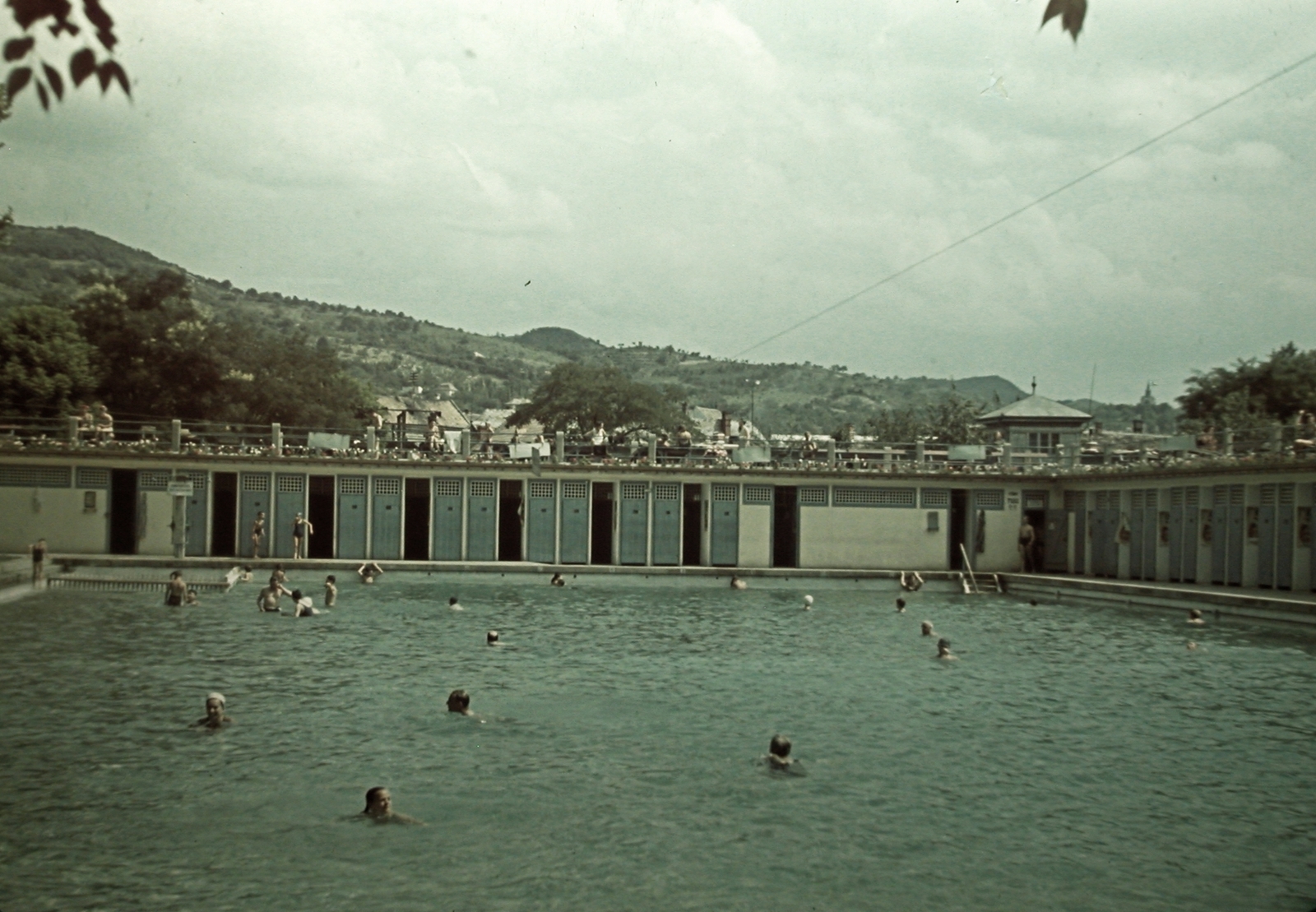 Hungary, Esztergom, Szent István strandfürdő., 1940, Fortepan, beach, swimming pool, colorful, Fortepan #20773