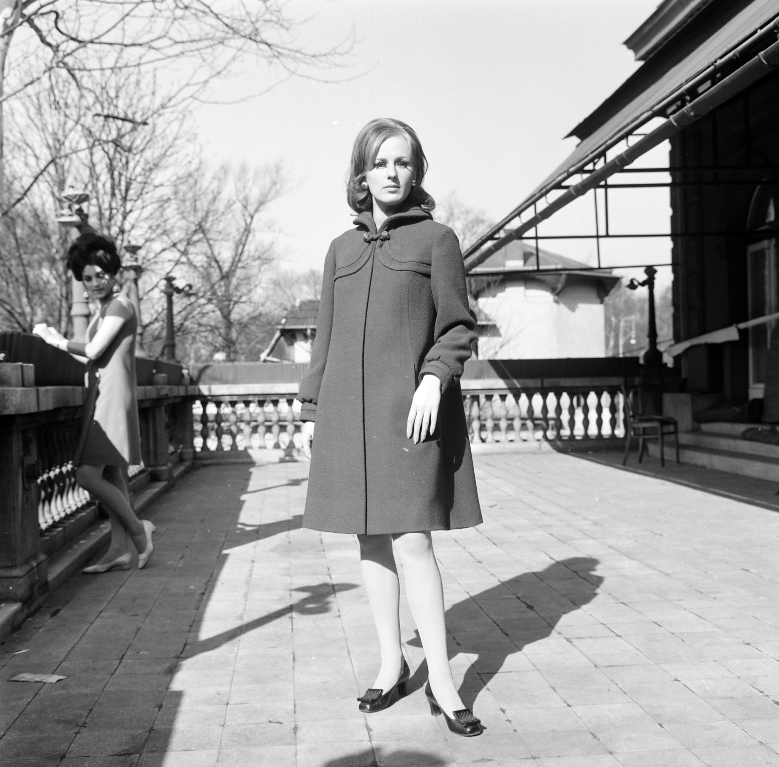Hungary, Budapest XIV., a felvétel a Gundel Étterem teraszán készült., 1968, FŐFOTÓ, fashion, Budapest, Fortepan #207760