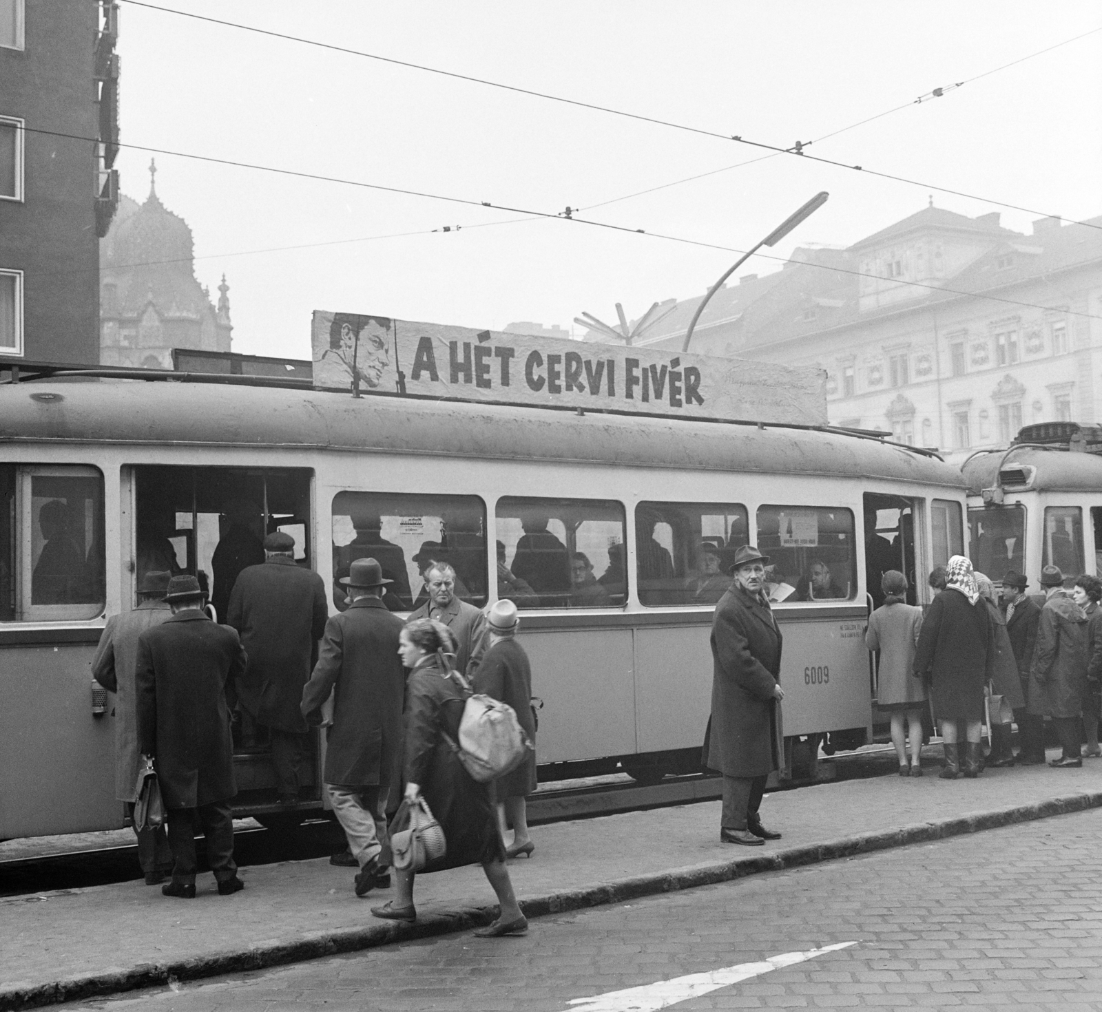 Hungary, Budapest VIII.,Budapest IX., a Ferenc körút az Üllői út felé nézve., 1968, FŐFOTÓ, tram, Budapest, movie poster, Fortepan #207790
