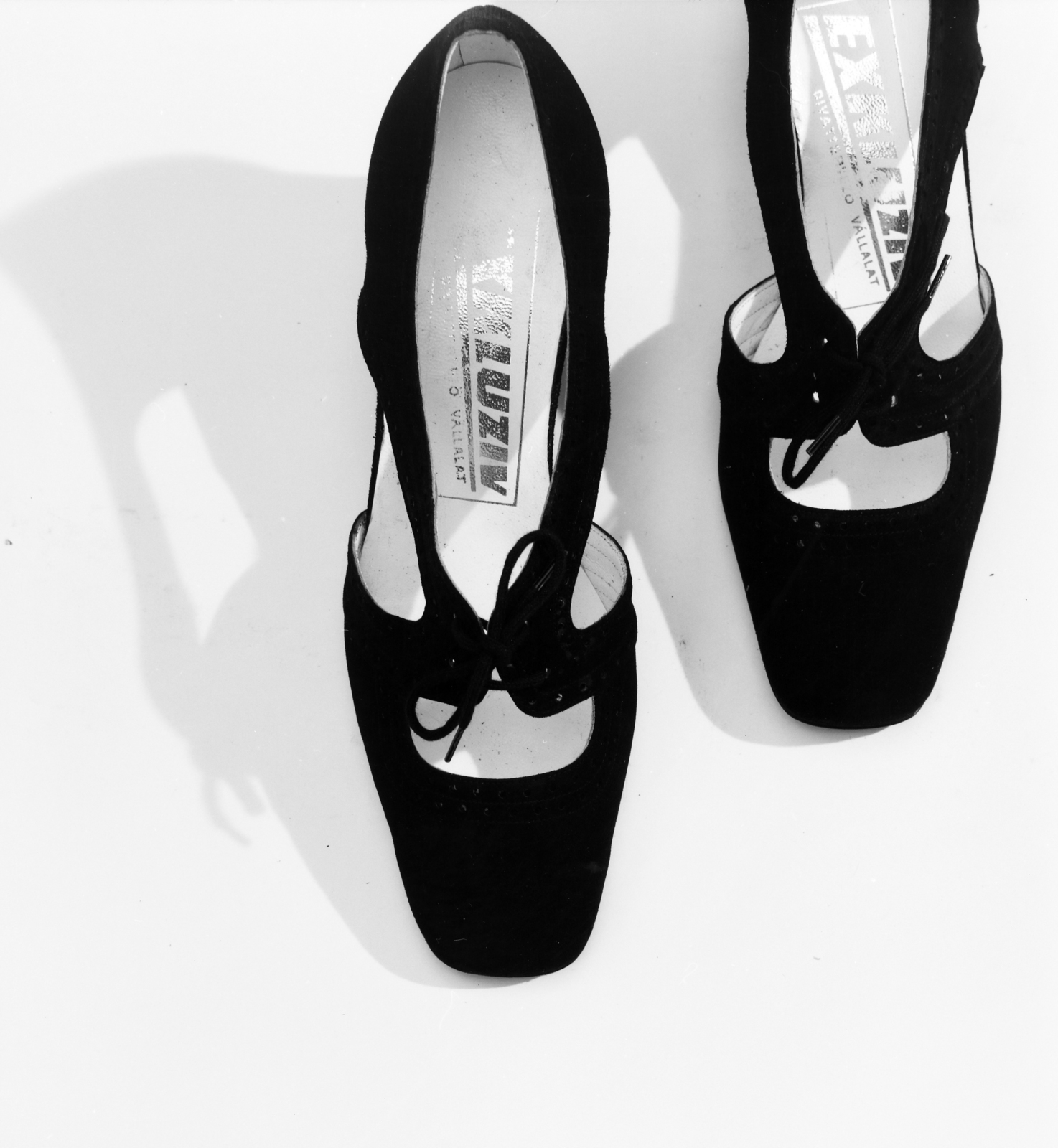 1969, FŐFOTÓ, shoe manufacturing, Fortepan #207998