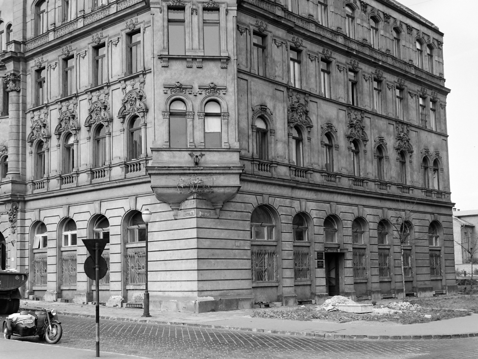 Magyarország, Budapest II., Zsigmond tér 8., a Lajos utcából nézve., 1969, FŐFOTÓ, Budapest, Fortepan #208089