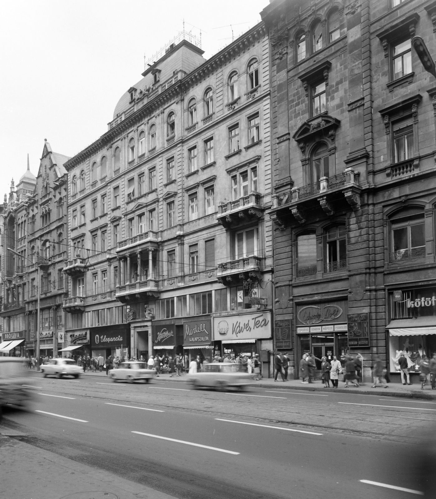 Hungary, Budapest V., Kossuth Lajos utca, szemben a 14-16. számú ház., 1969, FŐFOTÓ, Budapest, Fortepan #208189
