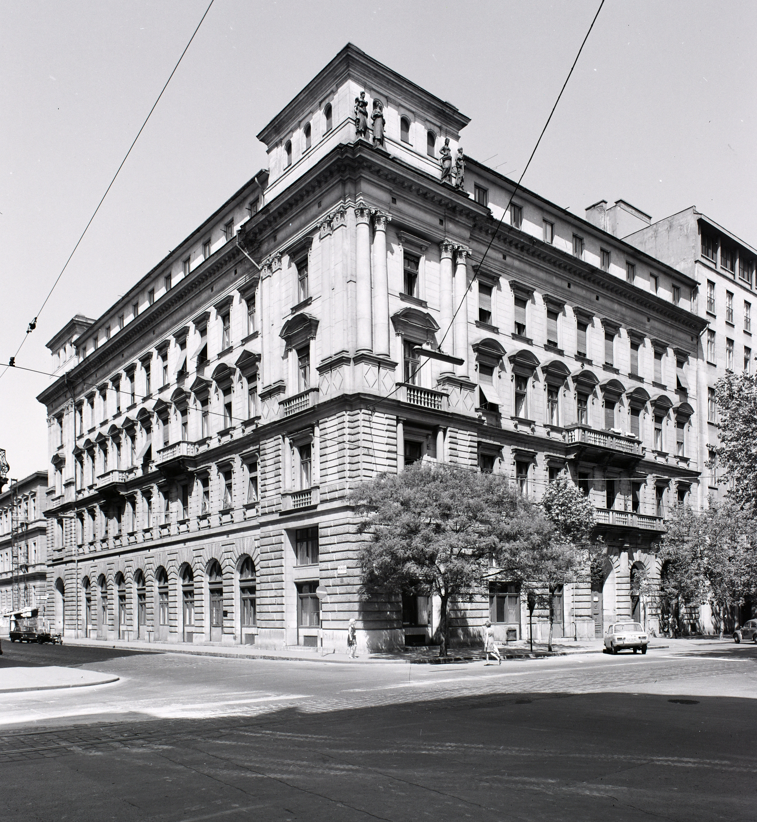 Magyarország, Budapest V., Báthory utca, balra a Honvéd utca., 1969, FŐFOTÓ, Budapest, Fortepan #208300