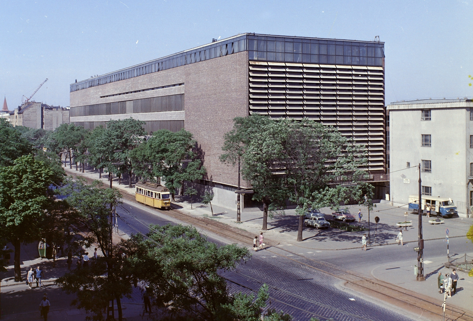 Magyarország, Budapest XI., Fehérvári út 70., Beloiannisz Híradástechnikai Gyár (BHG)., 1969, FŐFOTÓ, Budapest, BHG, gyalogátkelő, Fortepan #208504