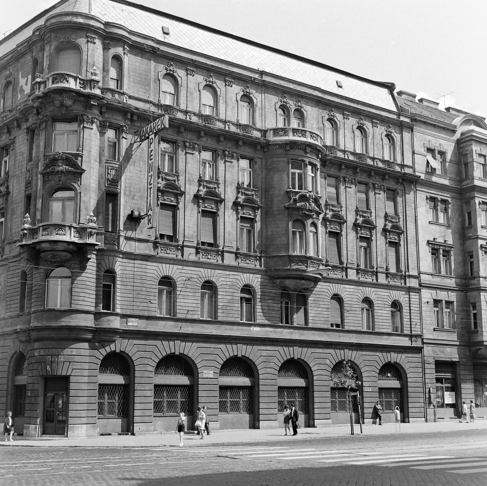 Hungary, Budapest XI., a Szent Gellért tér 3-as számú ház Bartók Béla úti oldala., 1970, FŐFOTÓ, Budapest, Fortepan #209020