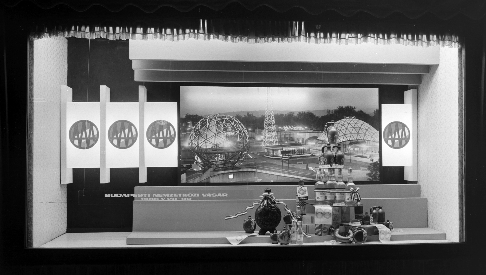 1966, FŐFOTÓ, Show window, international fair, Fortepan #209063