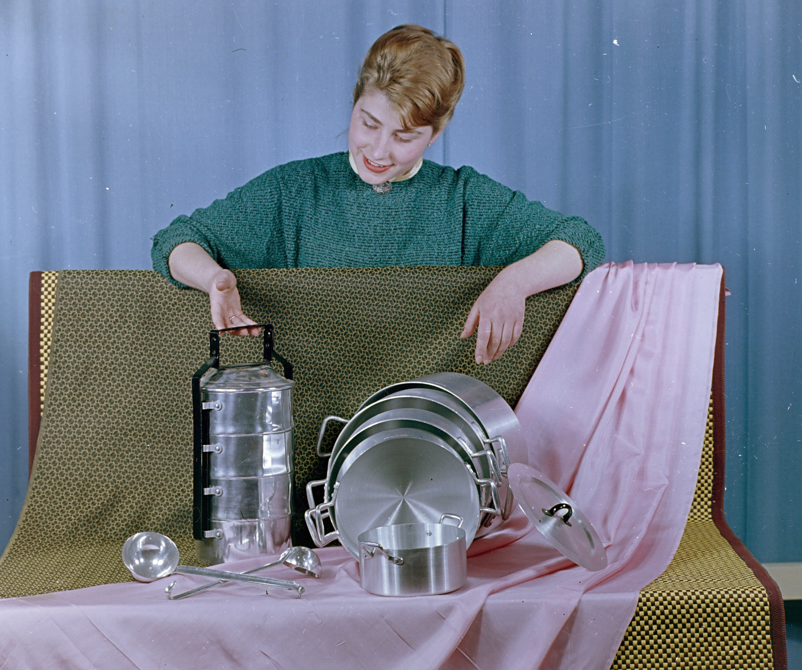 Hungary, 1967, FŐFOTÓ, colorful, dinner pail, advertising photography, tableware, Fortepan #209135