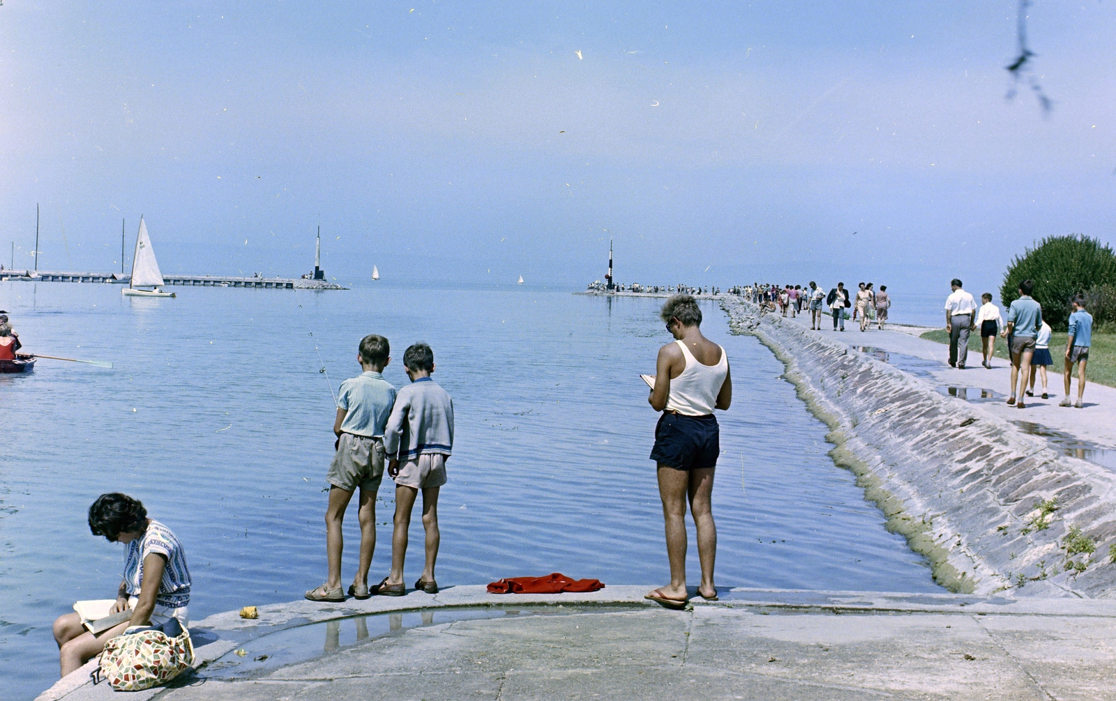 Hungary,Lake Balaton, Siófok, móló., 1962, FŐFOTÓ, pier, Lake Balaton, Fortepan #209291