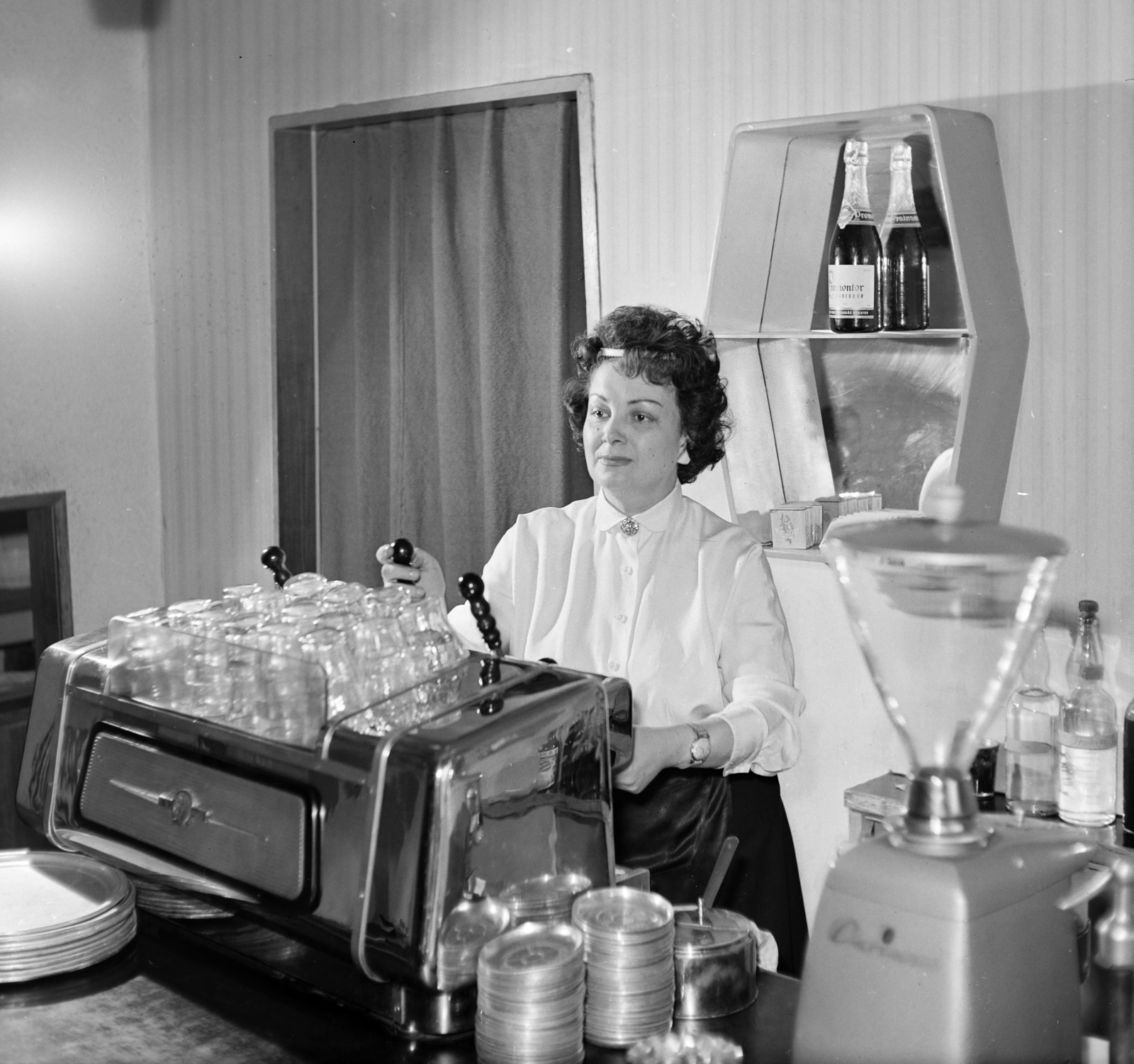 1962, FŐFOTÓ, champagne, coffee maker, Fortepan #209295