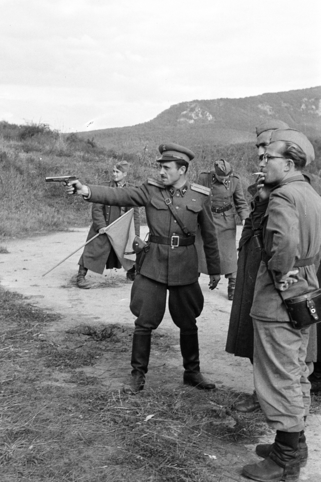 1950, Jezsuita Levéltár, border patrol, shooting, pistol, binocular case, target shooting, Fortepan #209550