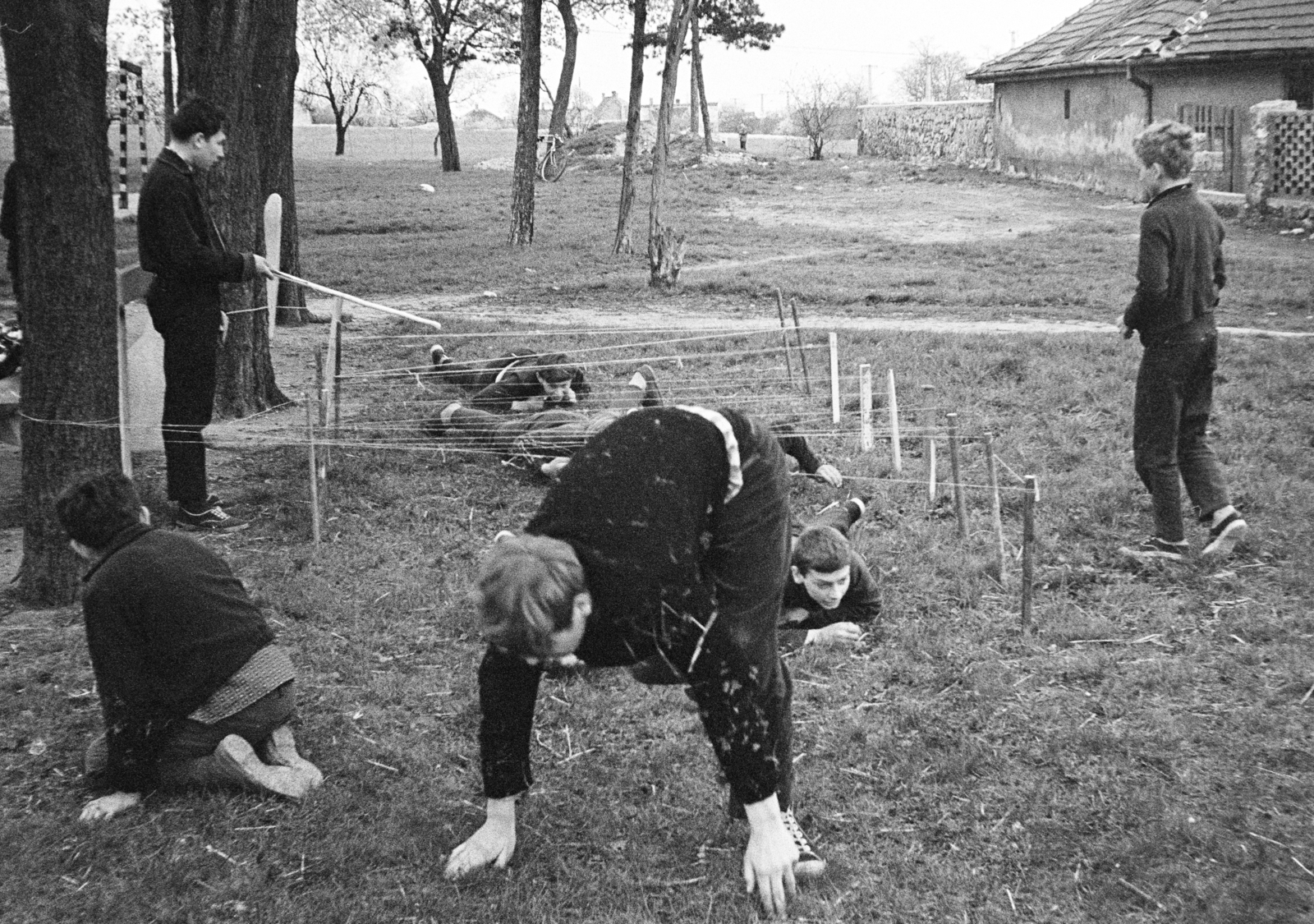 Hungary, Budapest XXII., ezen a területen ma az Arany János utcai lakótelep található. Iskolások akadályversenye., 1970, Belházy Miklós, Budapest, Fortepan #209896