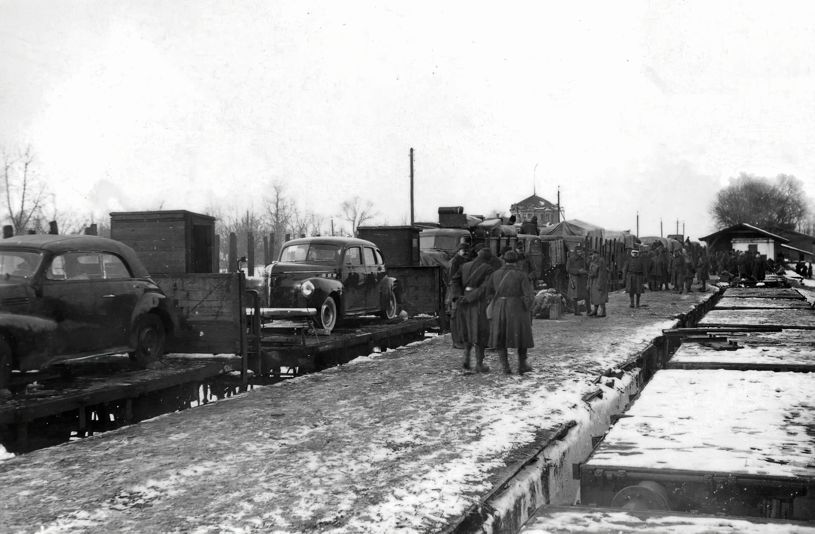 1945, Vörös Hadsereg, Plymouth-brand, train station, water tower, railway, Fortepan #210572