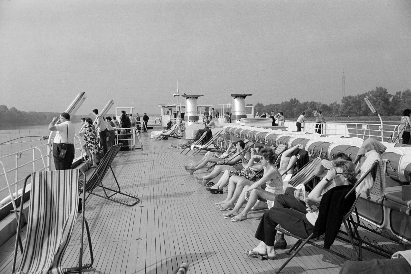 Hungary, a felvétel a Dunán közlekedő SZOT Üdülőhajó fedélzetén készült., 1976, Jakab Antal, ship, Fortepan #210686