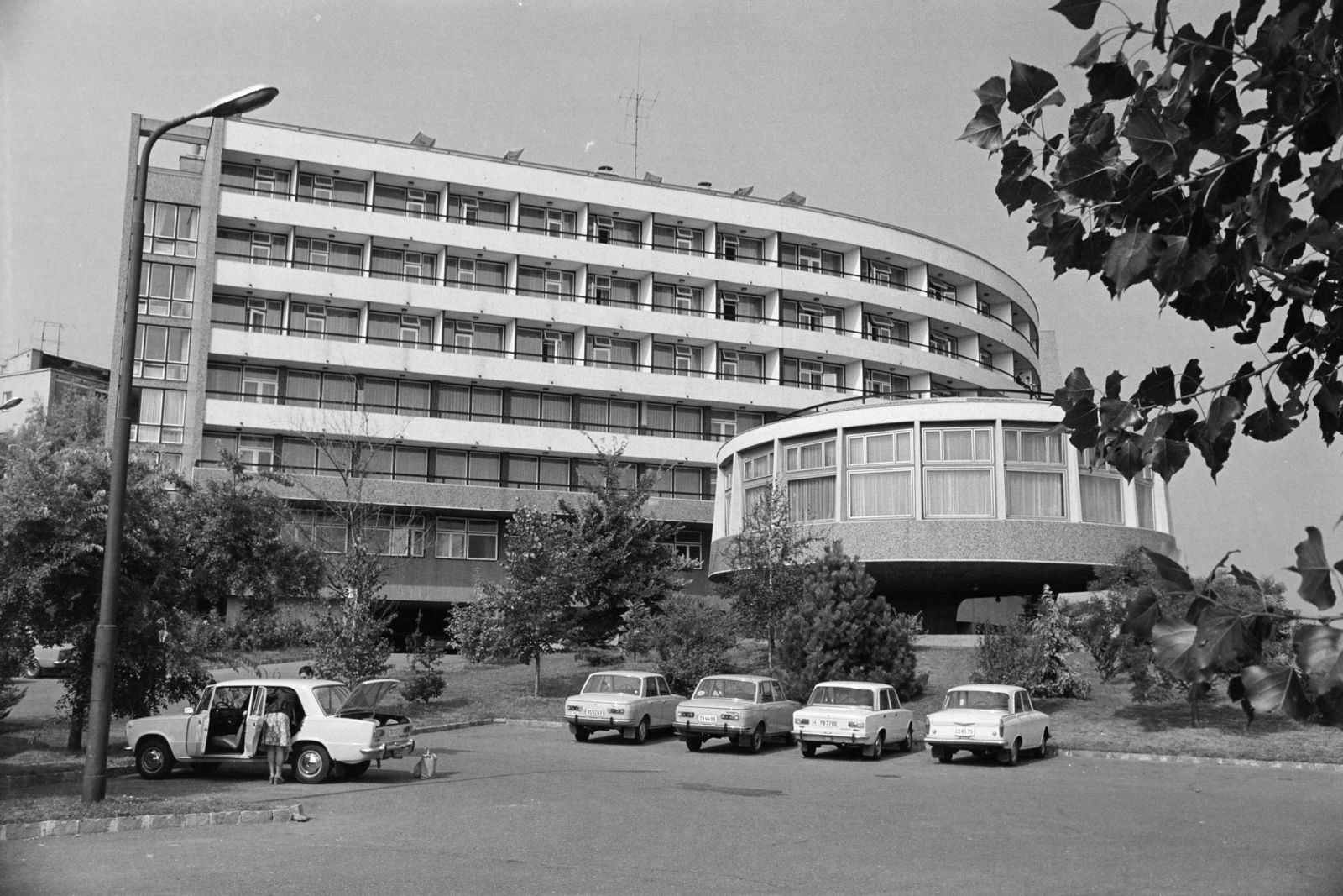 Magyarország, Budapest II., Vérhalom utca 17-19., SZOT szálló., 1980, Jakab Antal, Budapest, Fortepan #210781