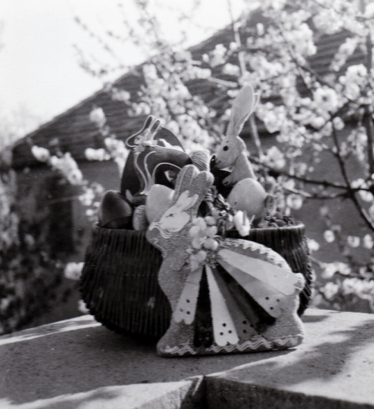 1964, Kieselbach Tamás, Easter egg, Easter basket, Easter, Fortepan #210839