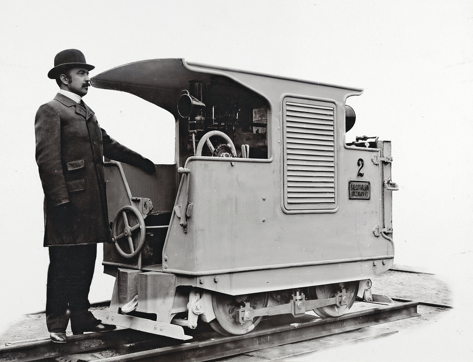 Hungary, a Salgótarjáni Kőszénbánya Rt. mozdonya, 1900, ETH Zürich, mining, bowler hat, narrow-gauge railway, Fortepan #211149