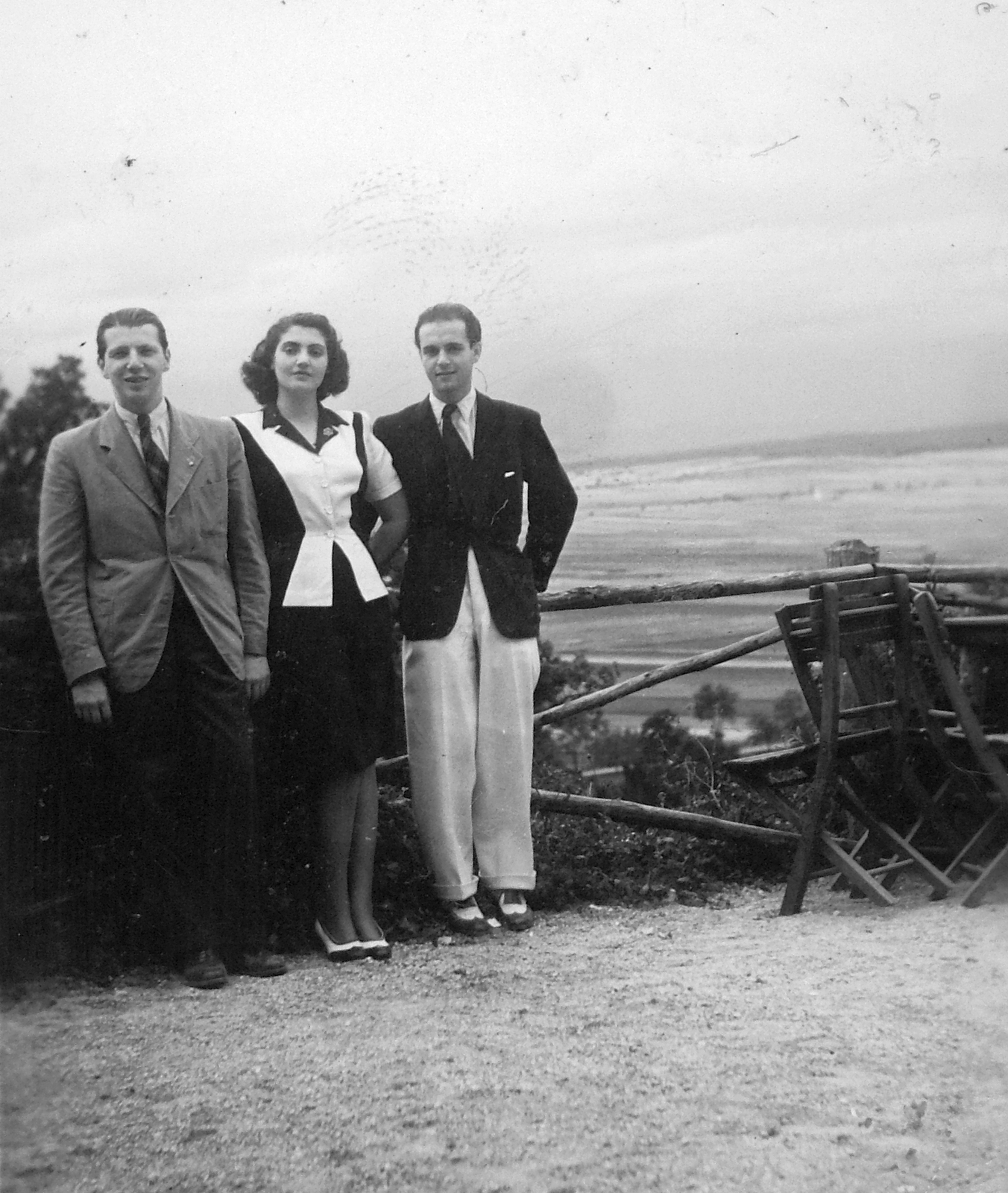 1939, Del Medico Imre, fashion, railing, tableau, men, woman, view, garden furniture, Fortepan #21123