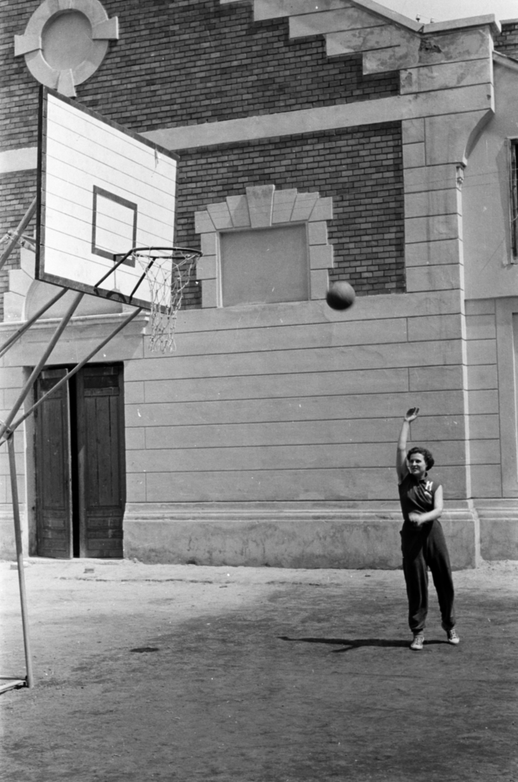 1958, Szalai Veronika, basketball hoop, Fortepan #211639
