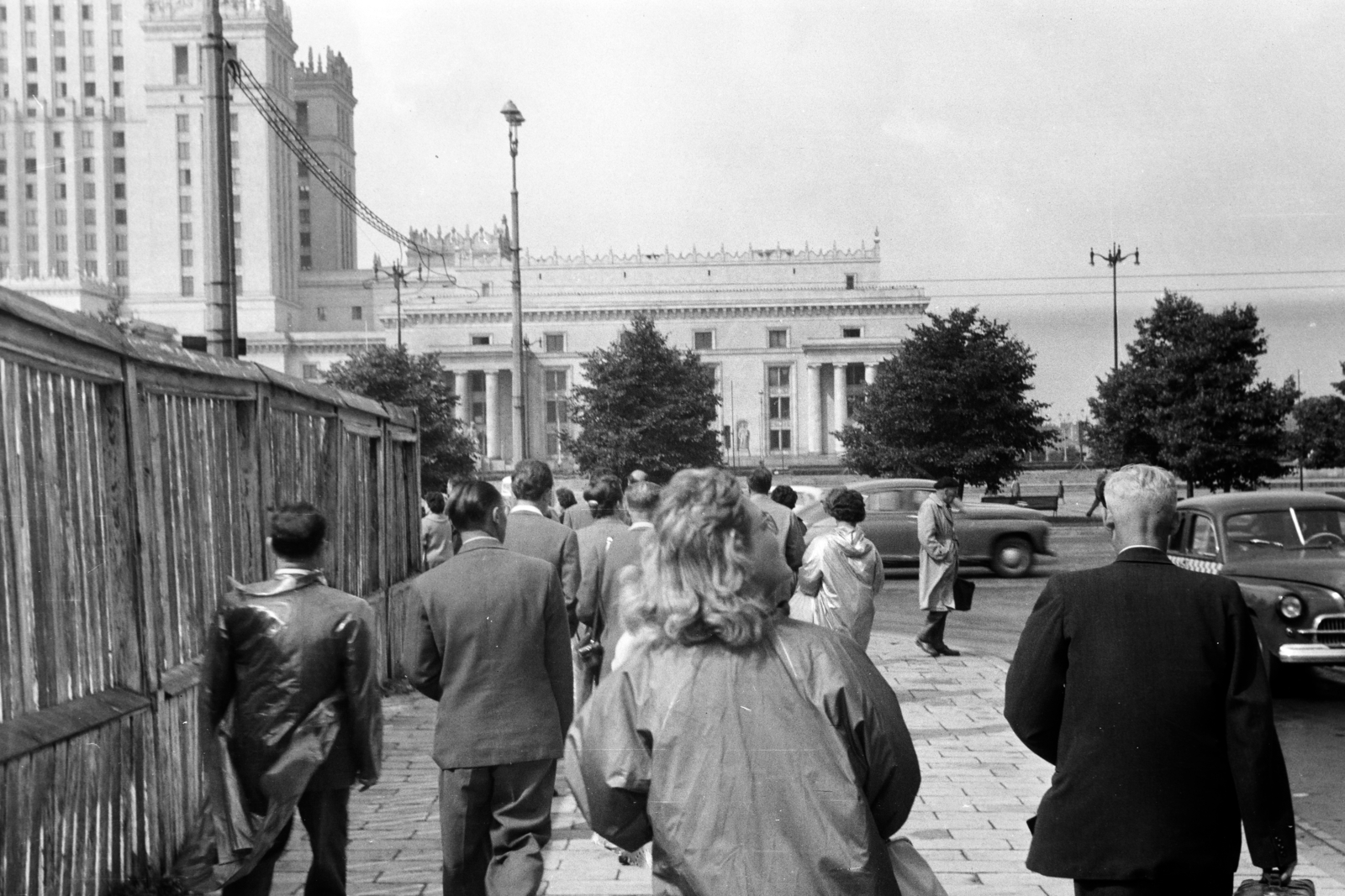 Lengyelország, Varsó, plac Defilad (Felvonulás tér), háttérben a Kultúra és Tudomány Palotája., 1961, Szathmáry Géza dr., Fortepan #211721