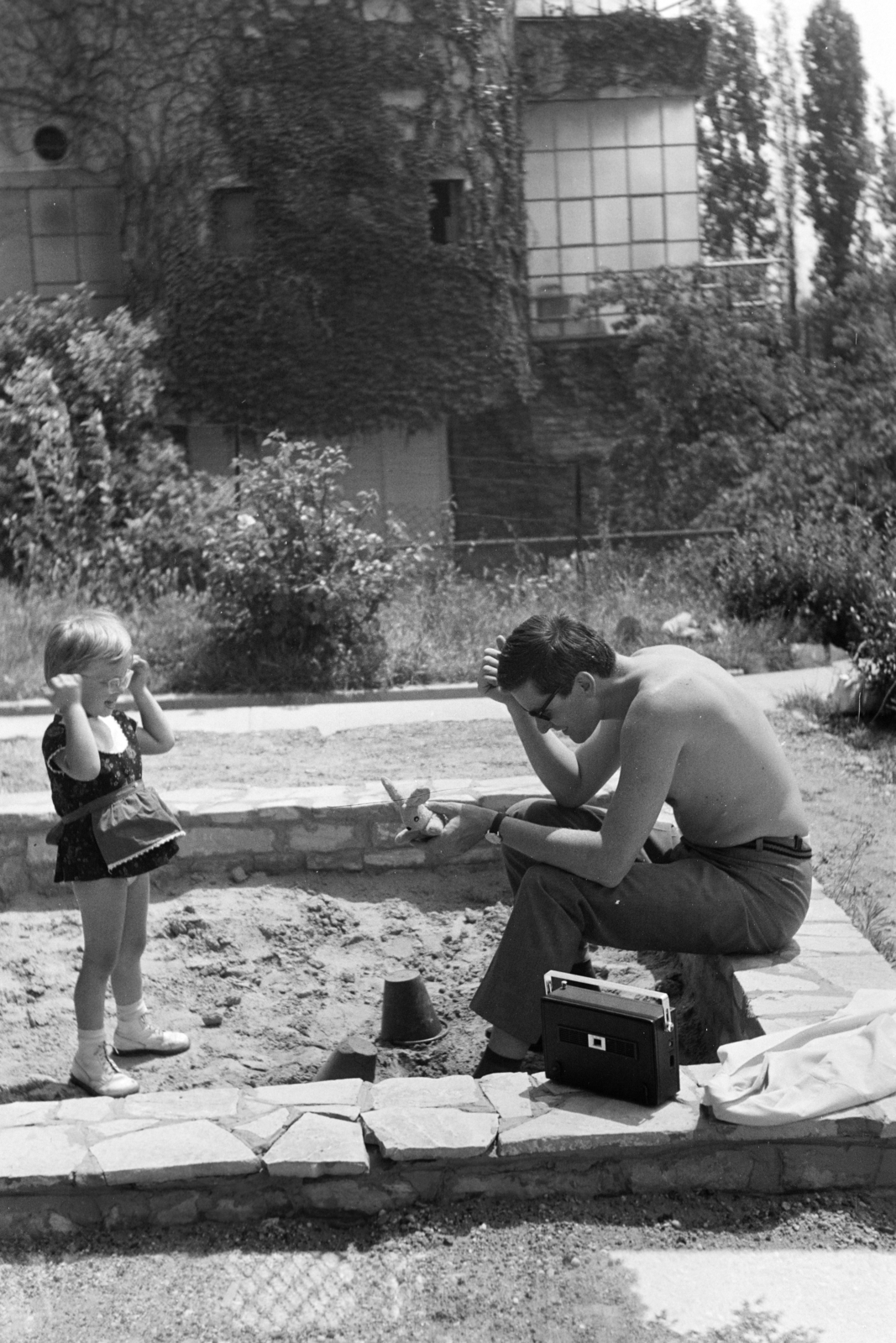 1960, Szathmáry Géza dr., half-naked, girl, portable radio, toy animal, sandpit, Fortepan #211742