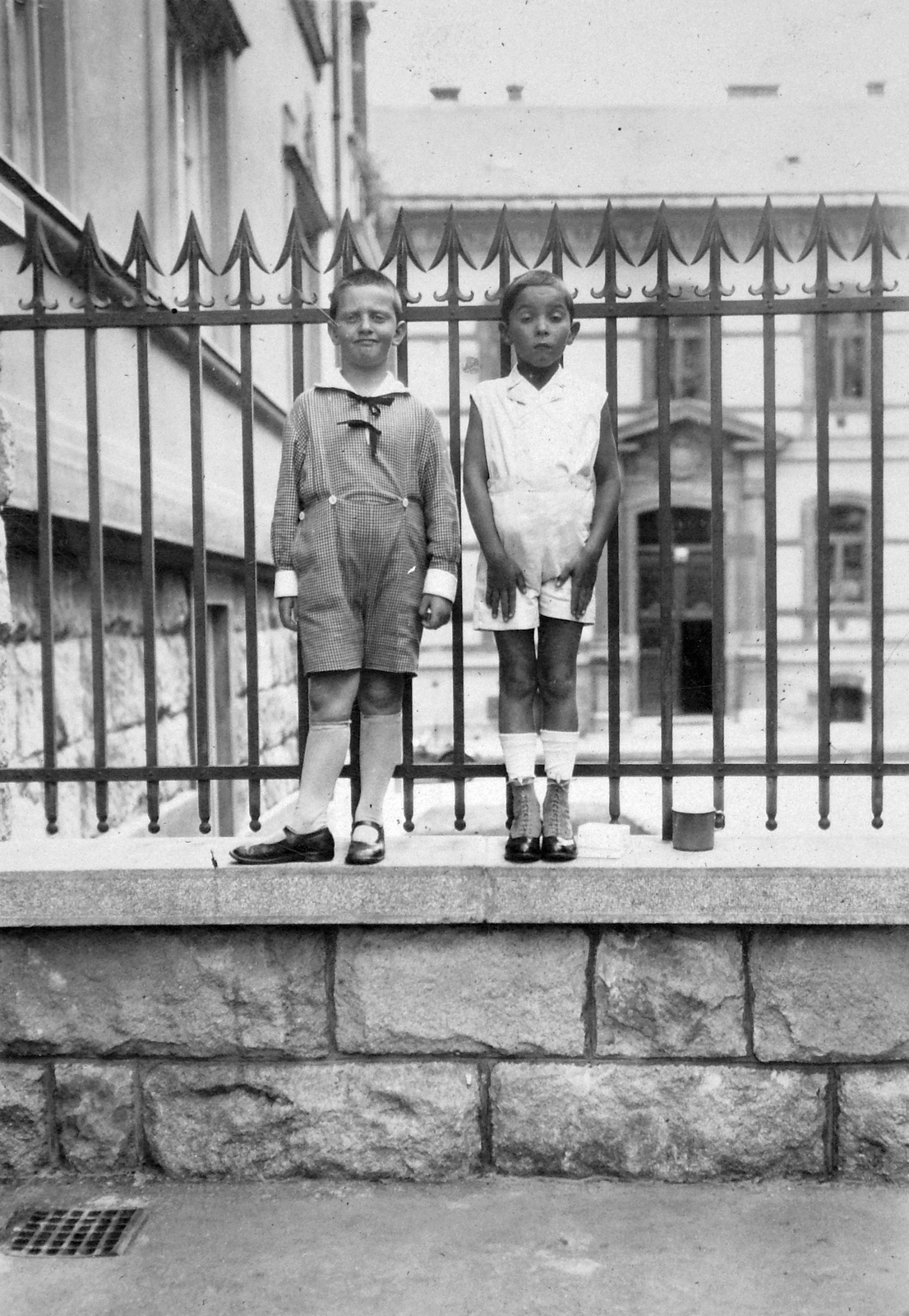 Hungary, Budapest II., Keleti Károly utca 15., 1928, Del Medico Imre, grimace, Budapest, Fortepan #21175