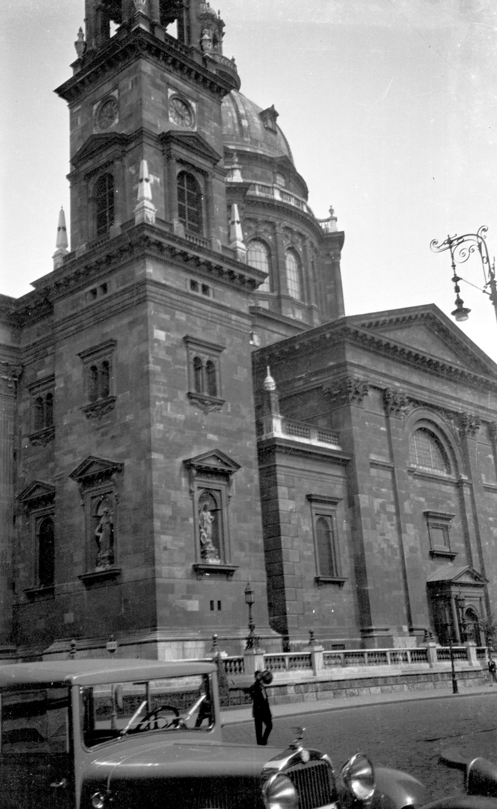 Magyarország, Budapest V., Szent István tér, Szent István-bazilika (Ybl Miklós, 1906.)., 1930, Szemere Ákos, Bazilika, Budapest, Fortepan #211776