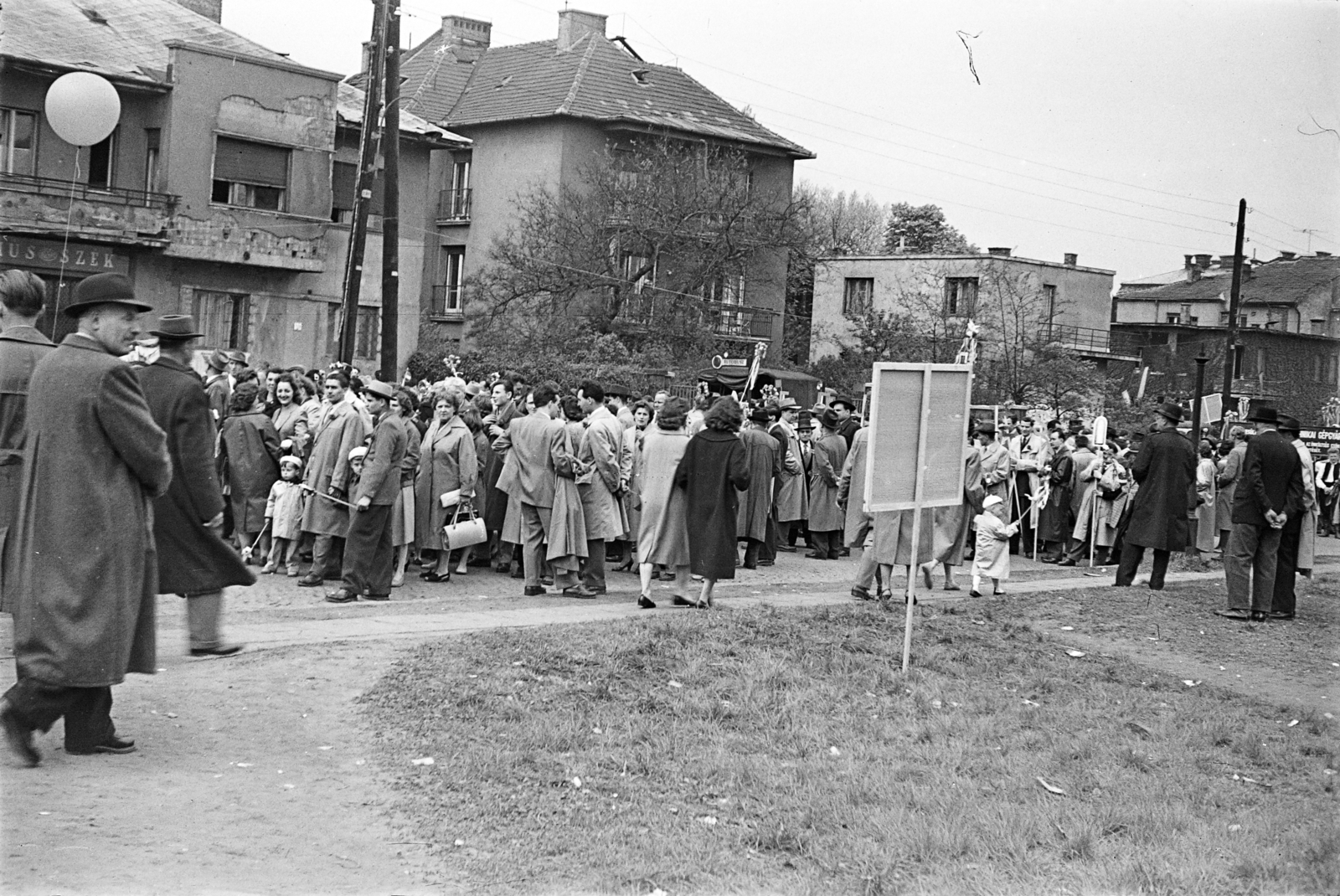 1959, Szolnoki Béla, május 1, Fortepan #211844