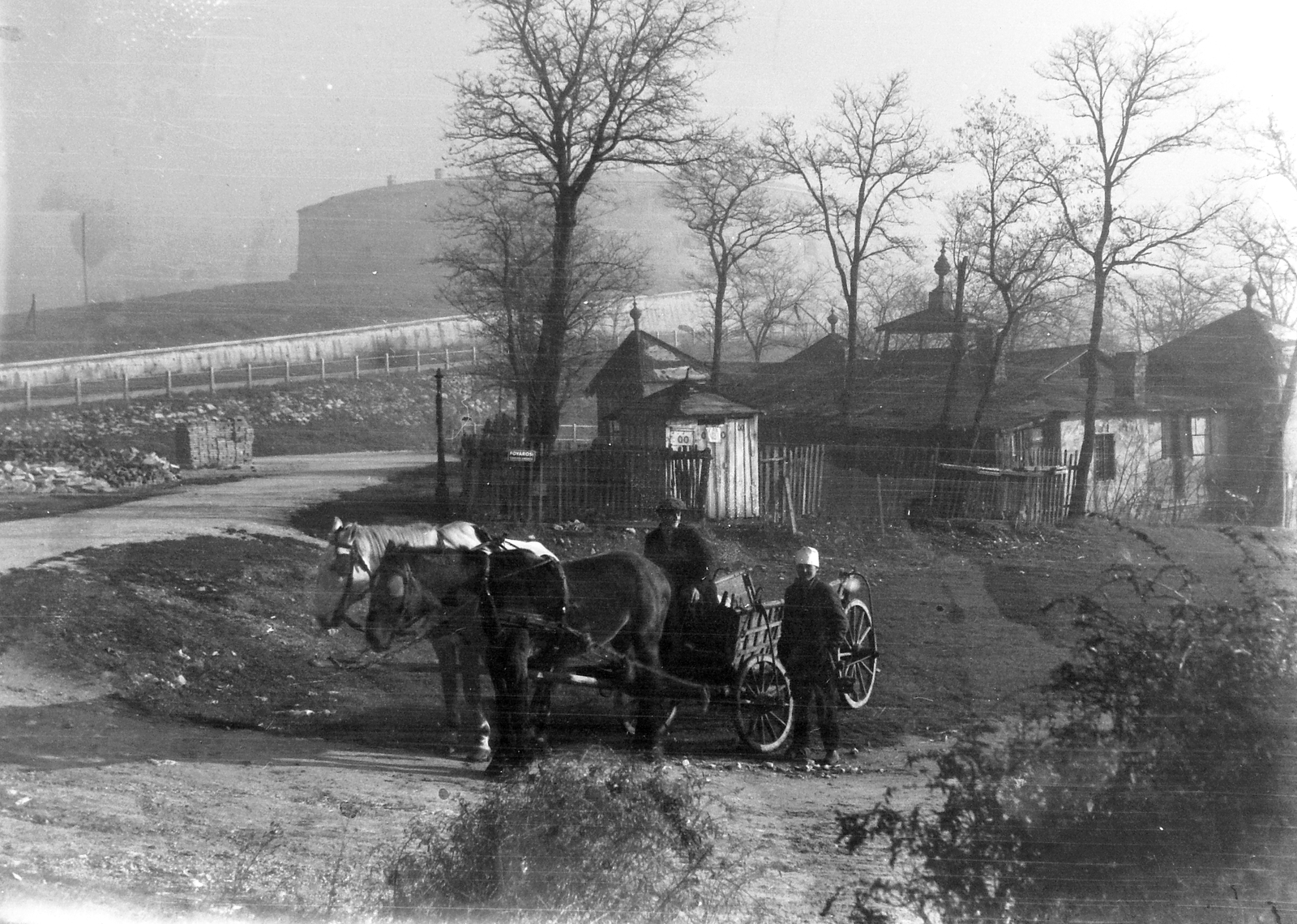 Hungary, Budapest XI., a Citadella délnyugati irányból nézve., 1918, Fortepan, horse, chariot, Budapest, Fortepan #21259