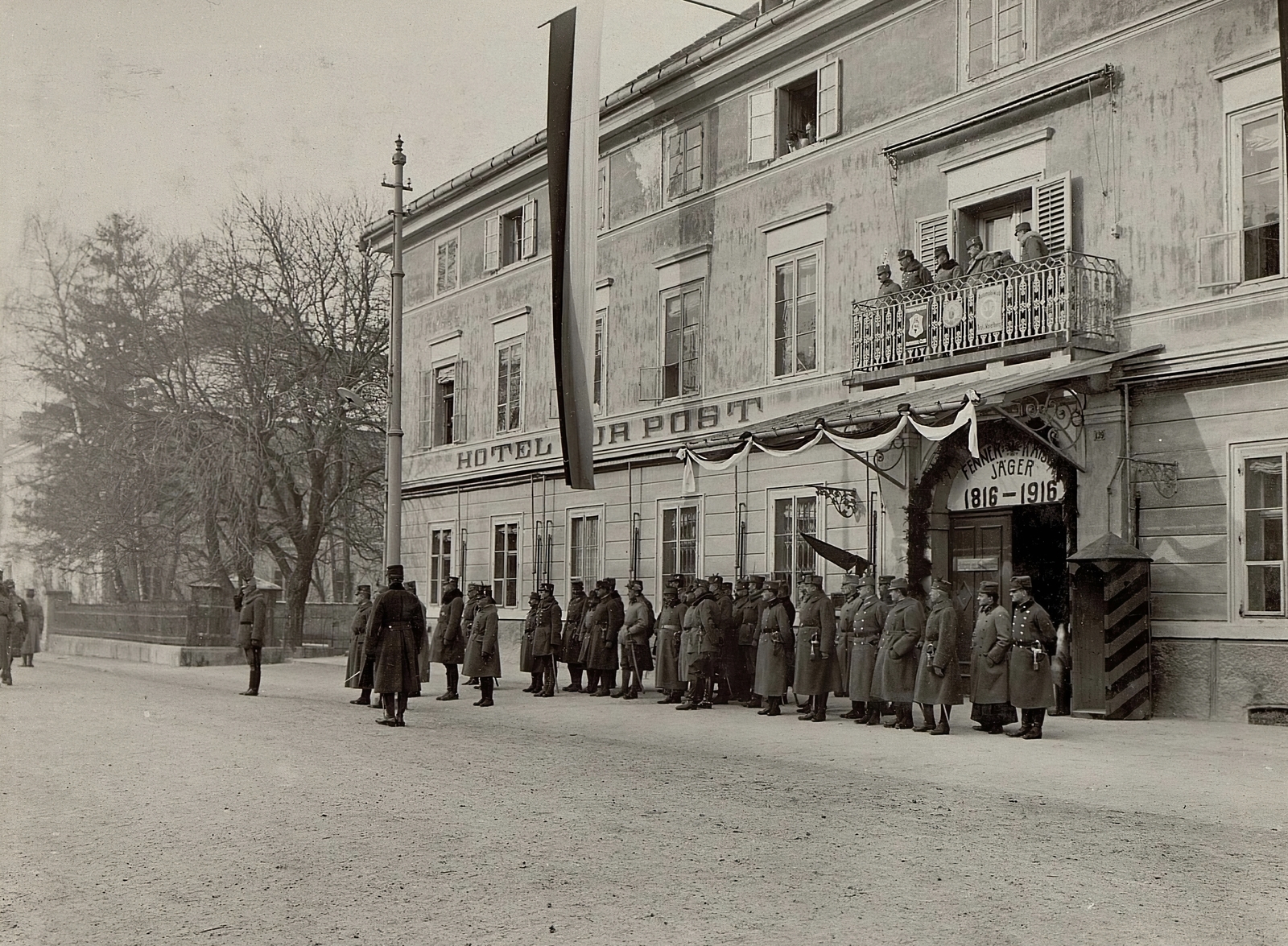 Italy, Brunico, (ekkor Bruneck), Graben / Via Bastioni (Alleeplatz) 9., Hotel Post., 1916, Österreichische Nationalbibliothek, Fortepan #212607