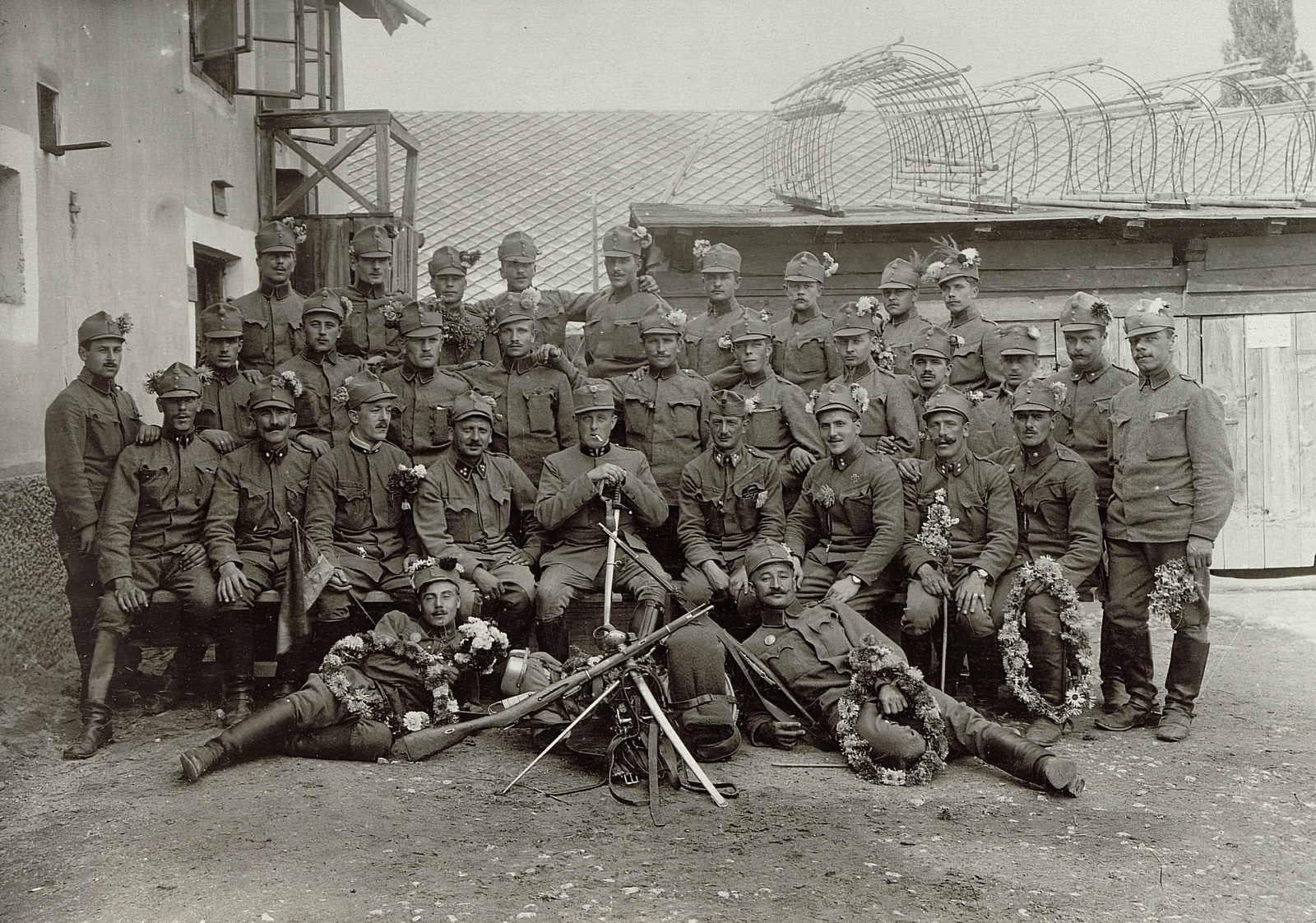 1915, Österreichische Nationalbibliothek, tableau, military, First World War, wreath, pile arms, Fortepan #212723