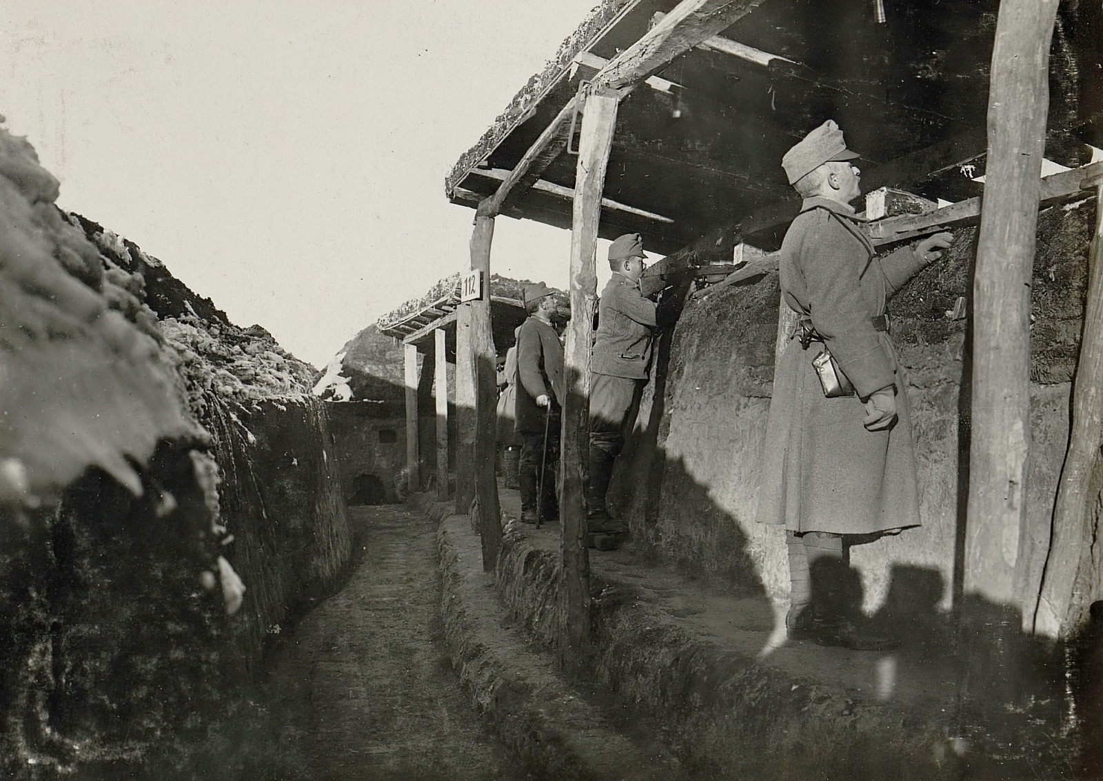 Ukraine, (ekkor Ujezdcy), a Császári és Királyi Hadsereg által épített lövészárok a településtől délkeletre. A felvétel 1915. november 26-án készült., 1915, Österreichische Nationalbibliothek, Fortepan #212753