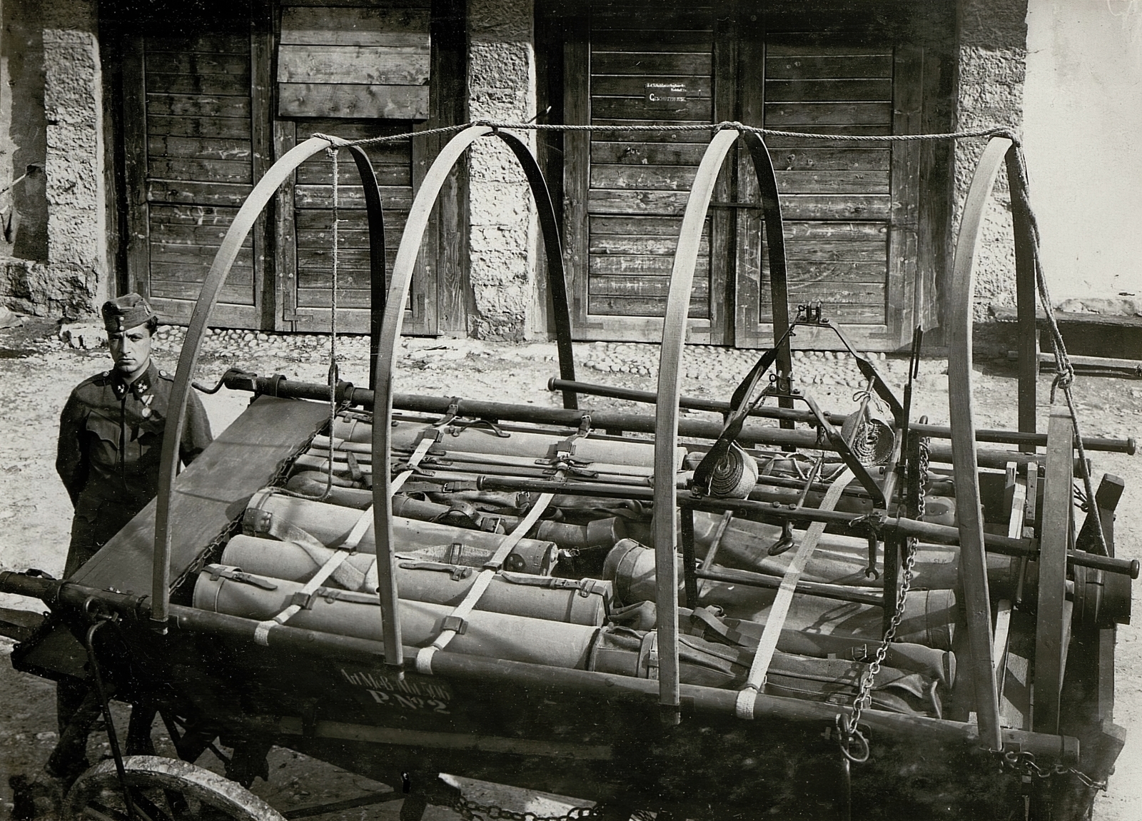 Italy, Trento, a Császári és Királyi Hadsereg tűzérségi felszerelést szállító szekere. A felvétel 1917. június 10-én készült., 1917, Österreichische Nationalbibliothek, artillery, chariot, Fortepan #212881